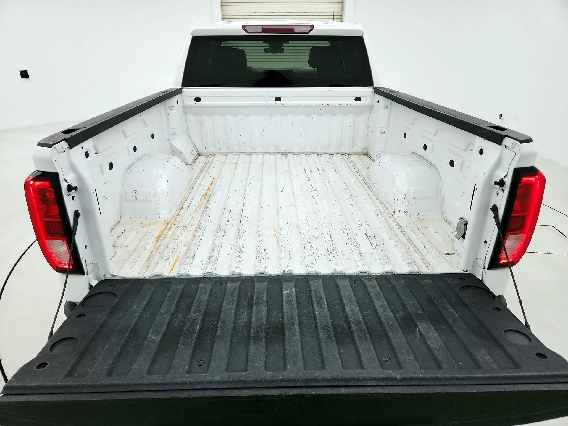 Thumbnail: 2023 GMC Sierra 1500 - 18
