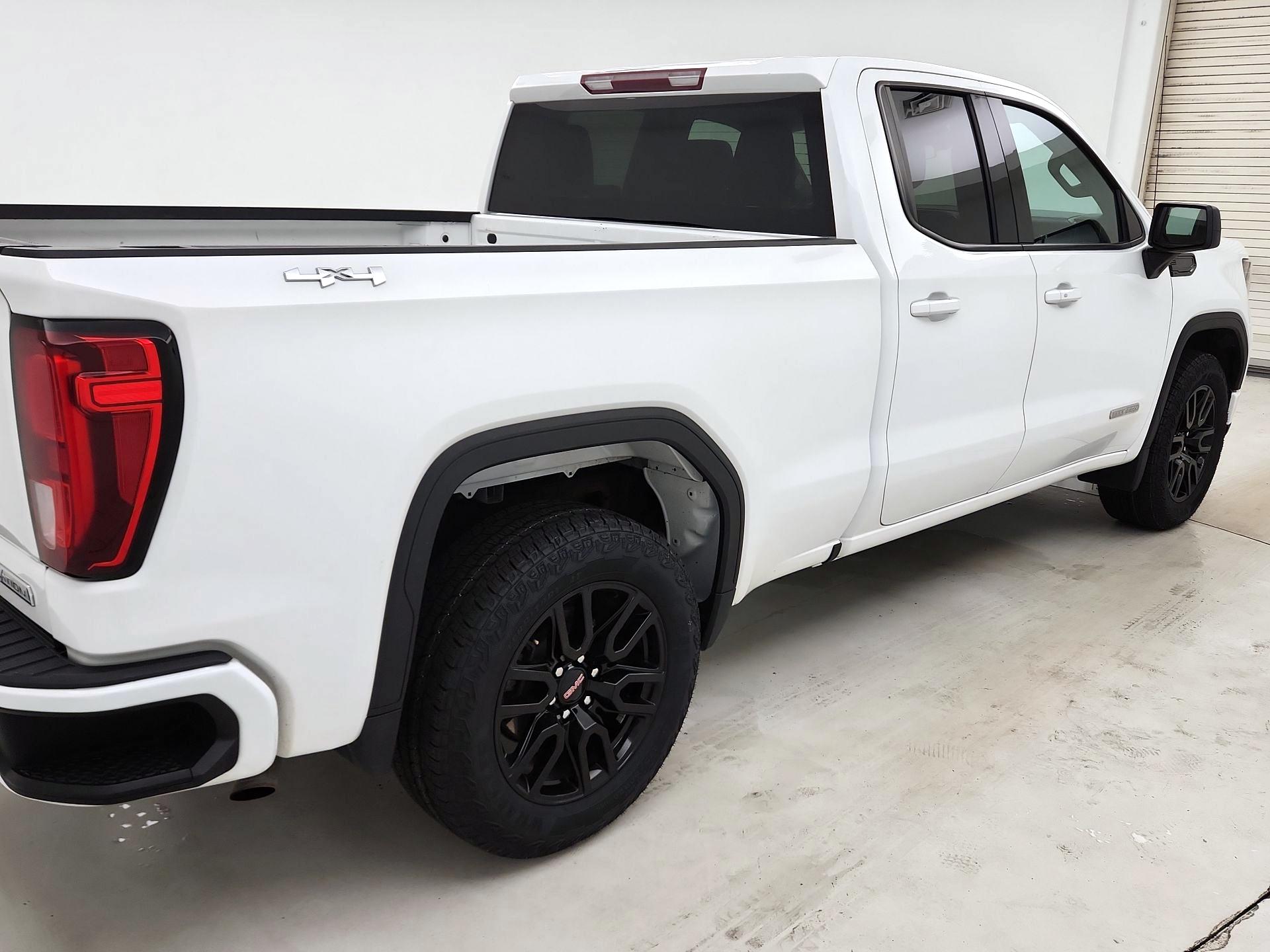 Thumbnail: 2023 GMC Sierra 1500 - 5