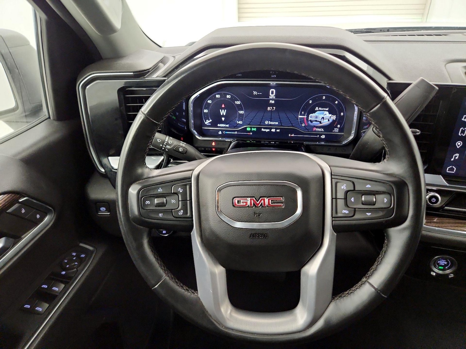 2023 GMC Sierra 1500 Elevation - Photo 9