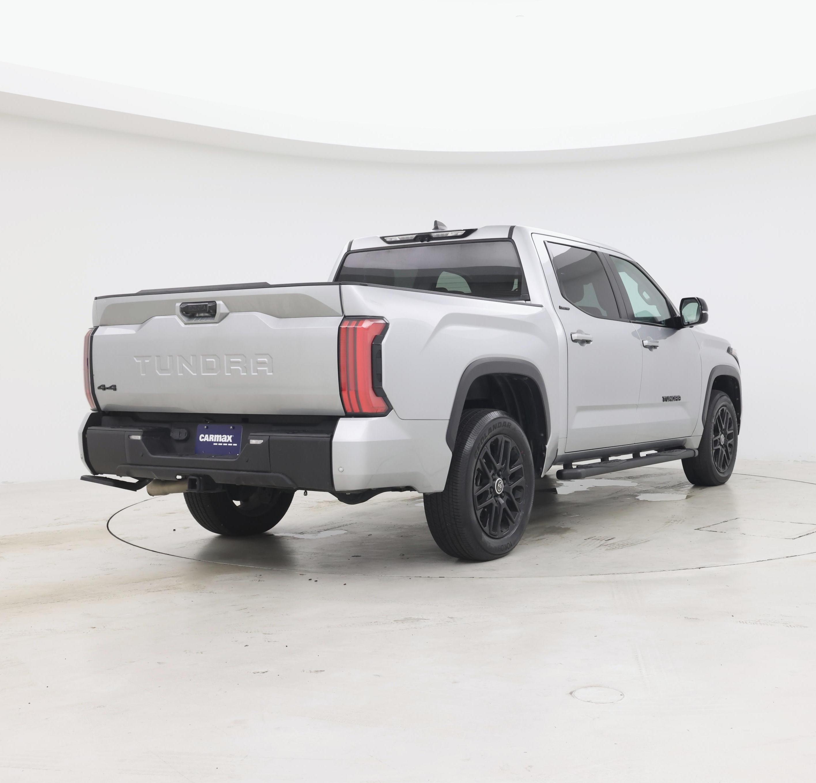 Thumbnail: 2024 Toyota Tundra - 8