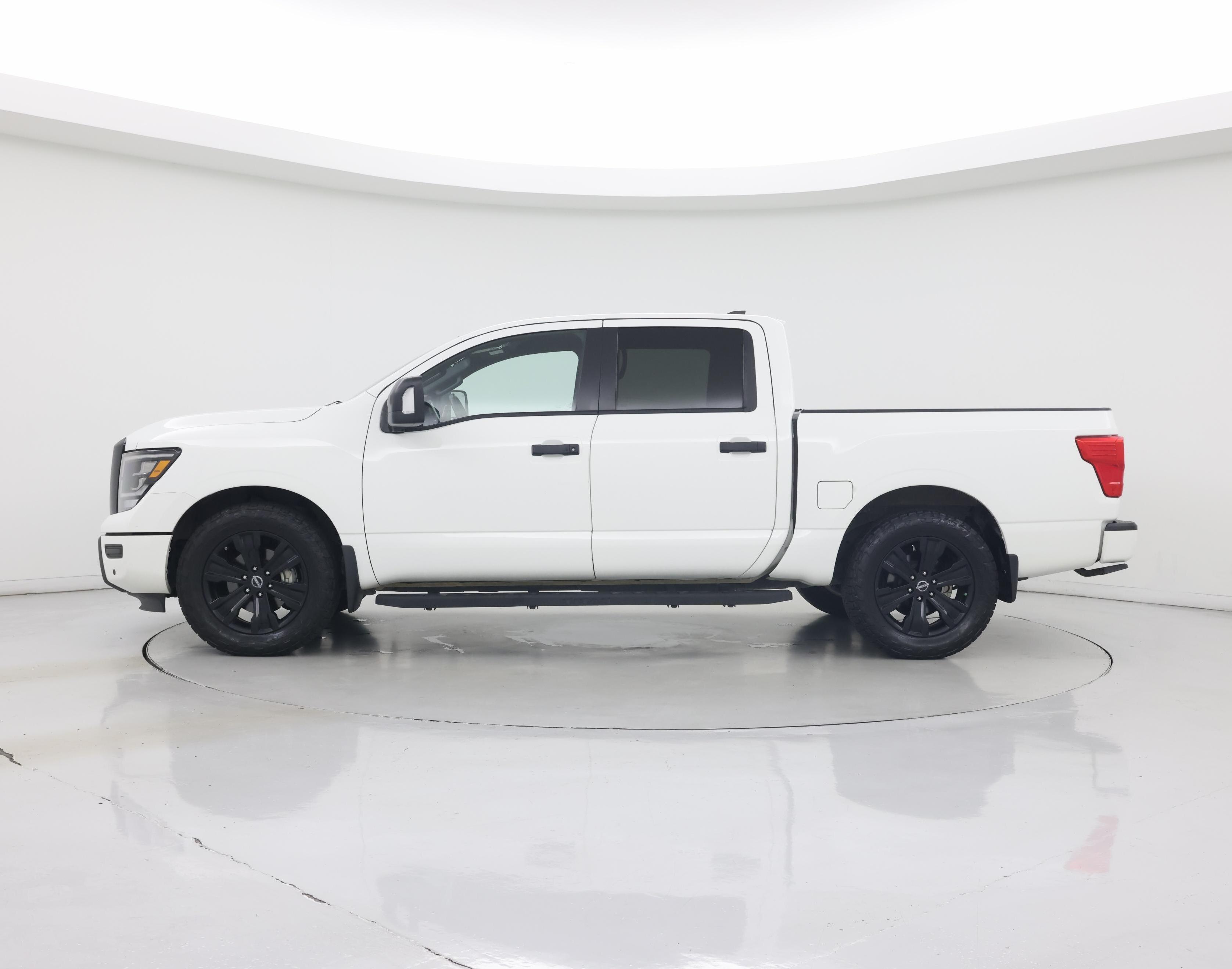 Thumbnail: 2023 Nissan Titan - 3