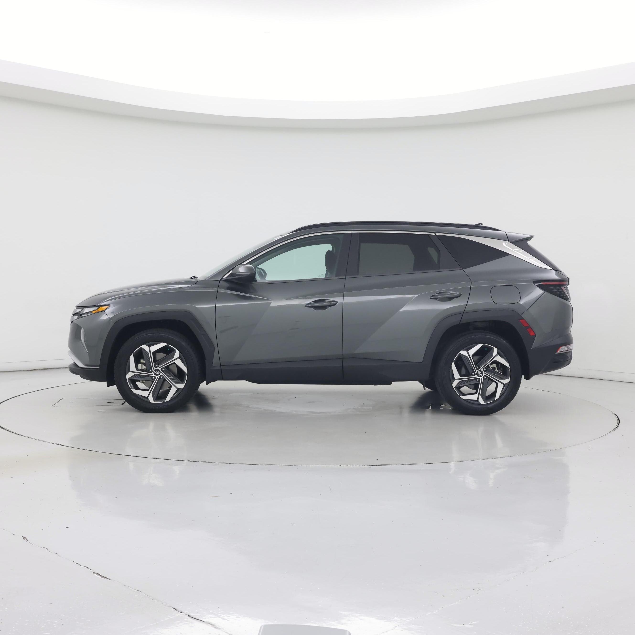Thumbnail: 2022 Hyundai Tucson - 3