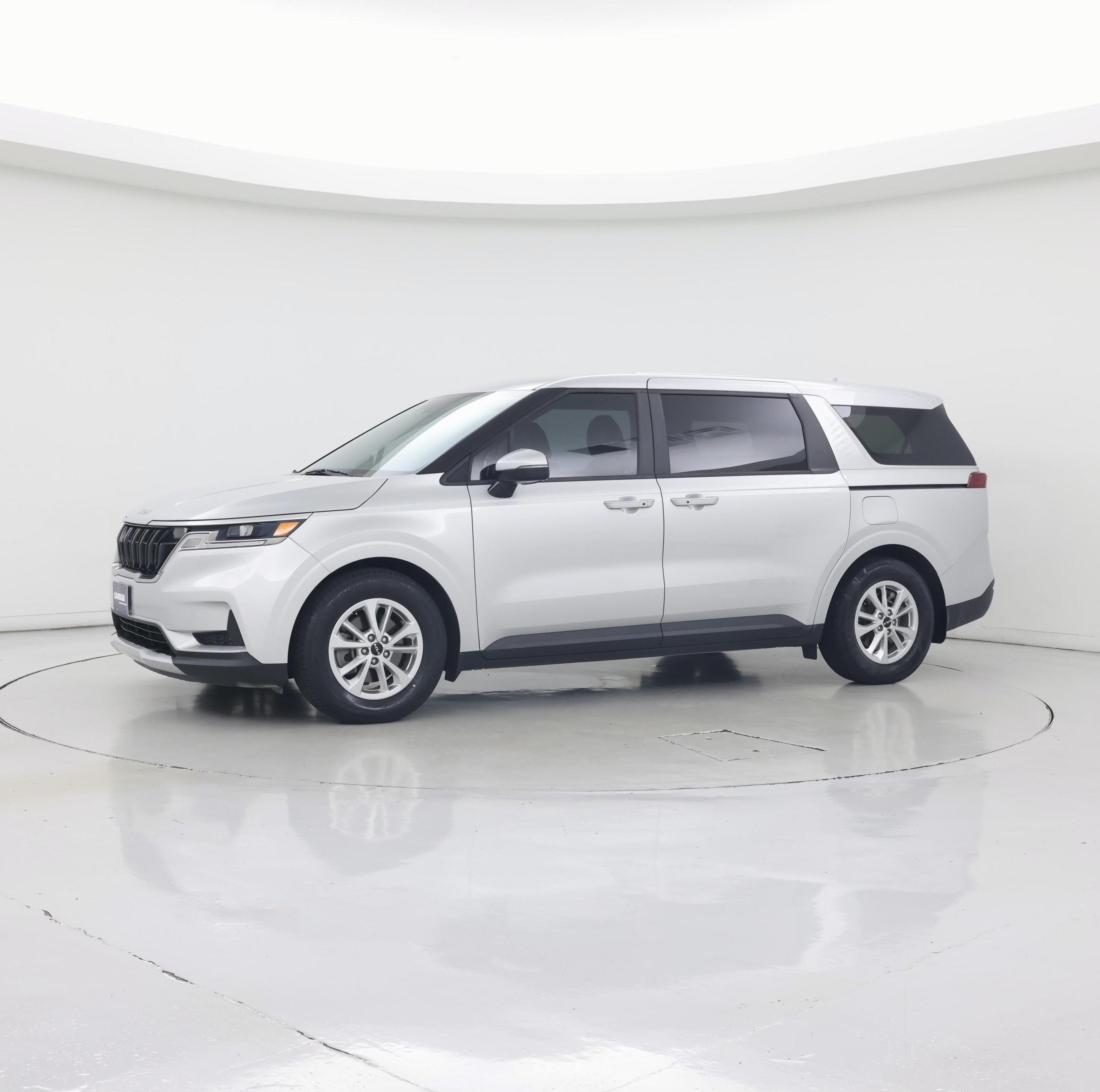 Thumbnail: 2023 Kia Carnival - 4