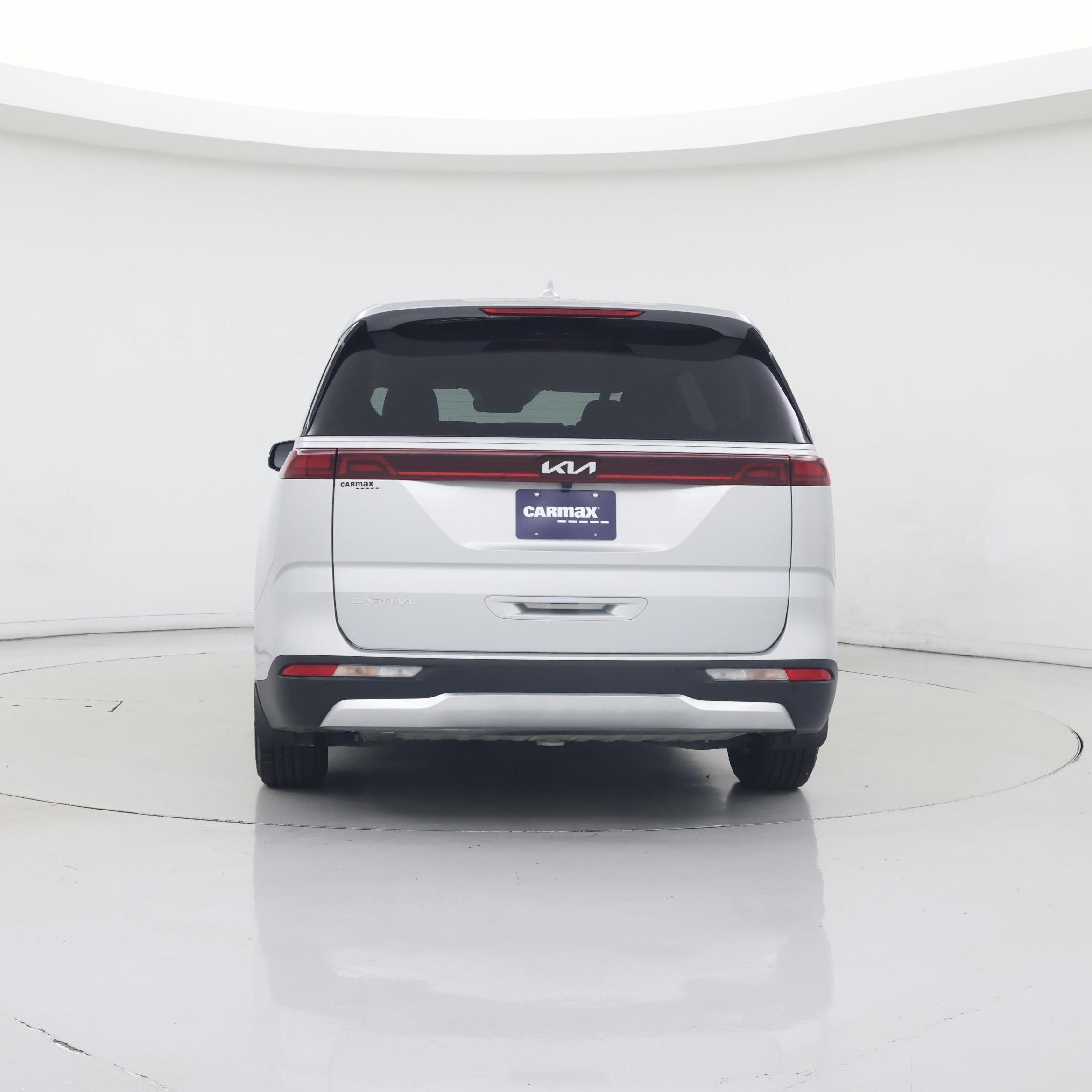 Thumbnail: 2023 Kia Carnival - 6