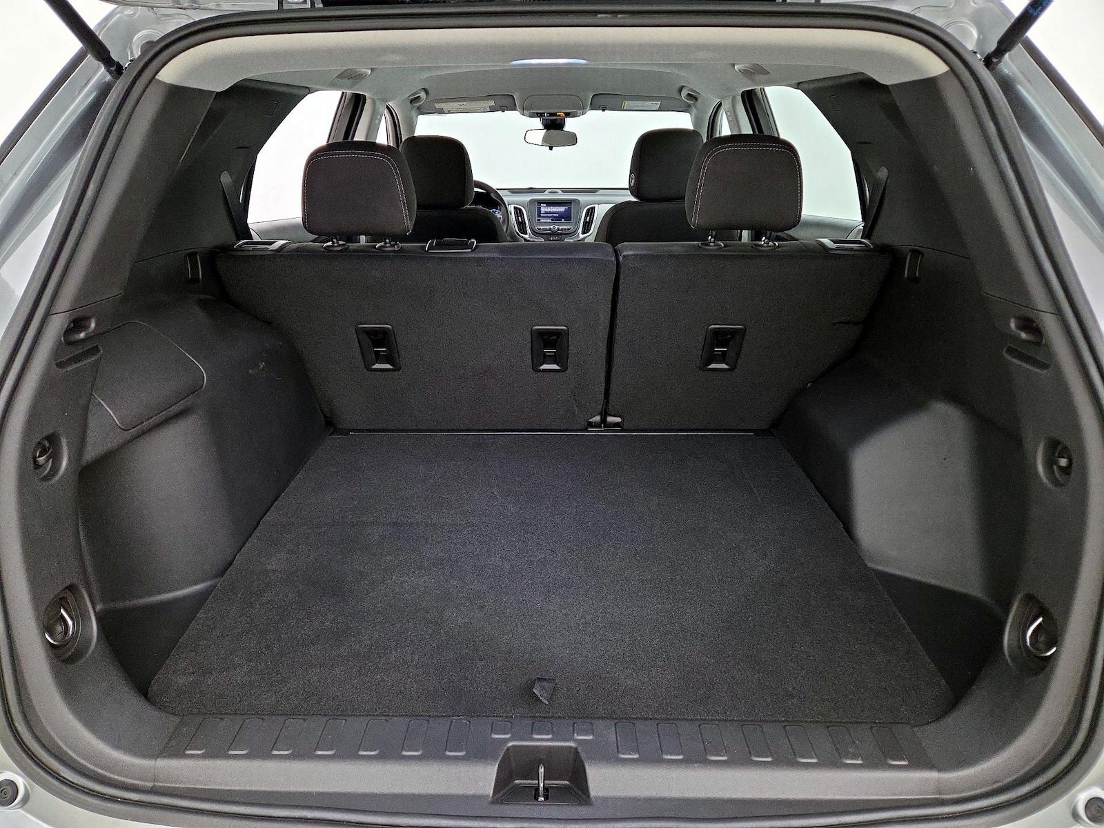 2024 Chevrolet Equinox LS - Photo 21