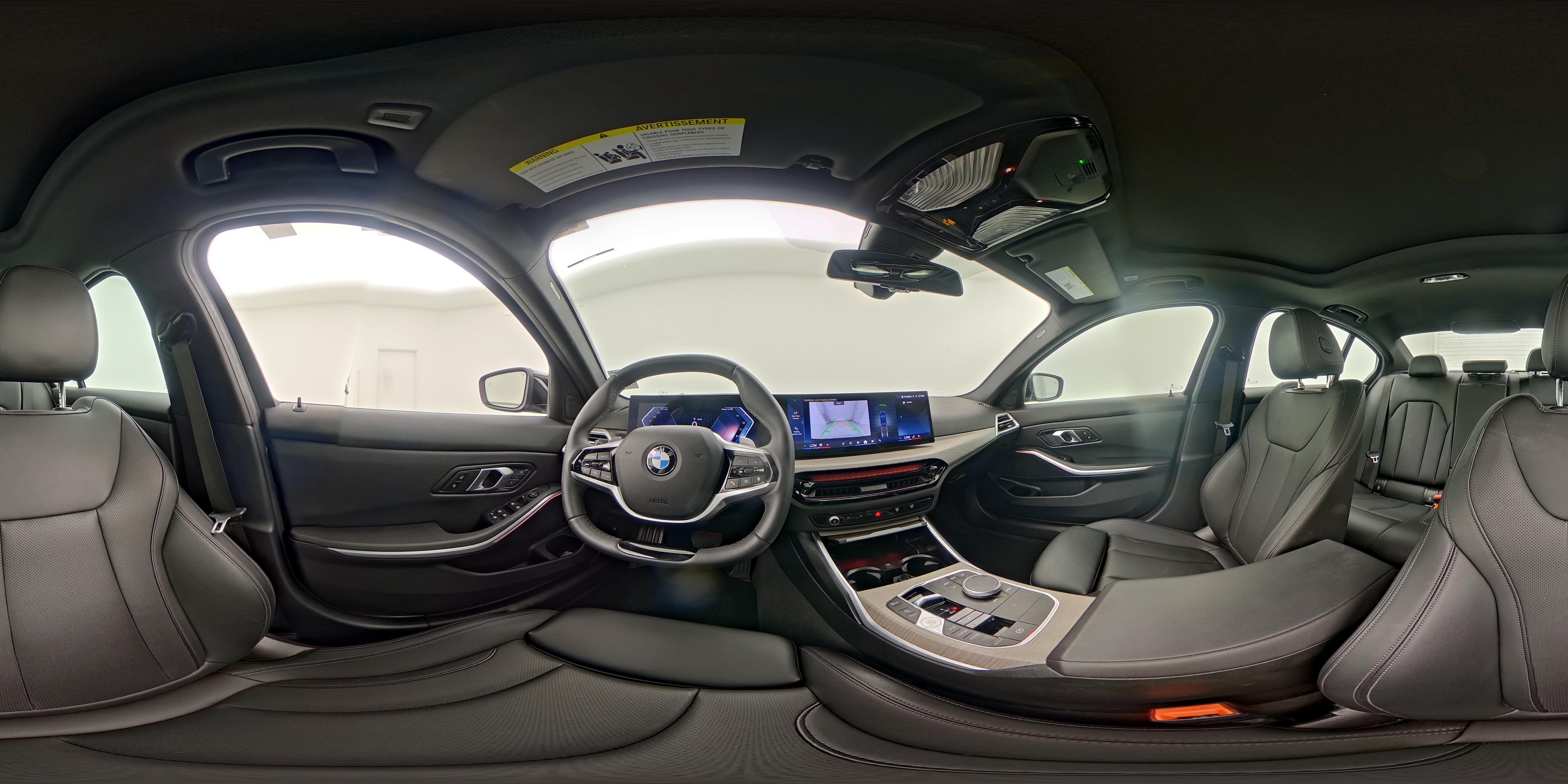 2025 BMW 3 Series 330i - Photo 28