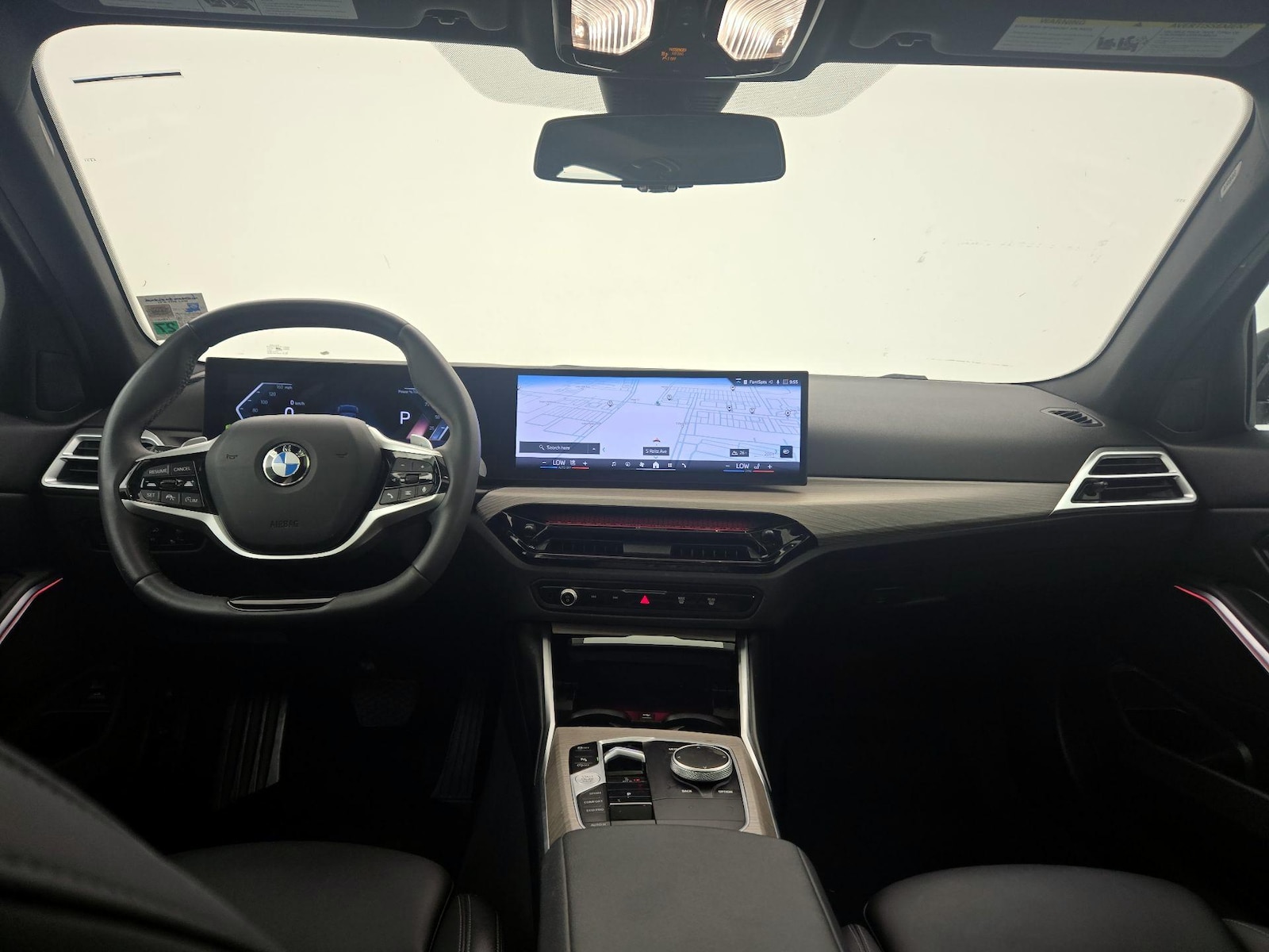 2025 BMW 3 Series 330i - Photo 10