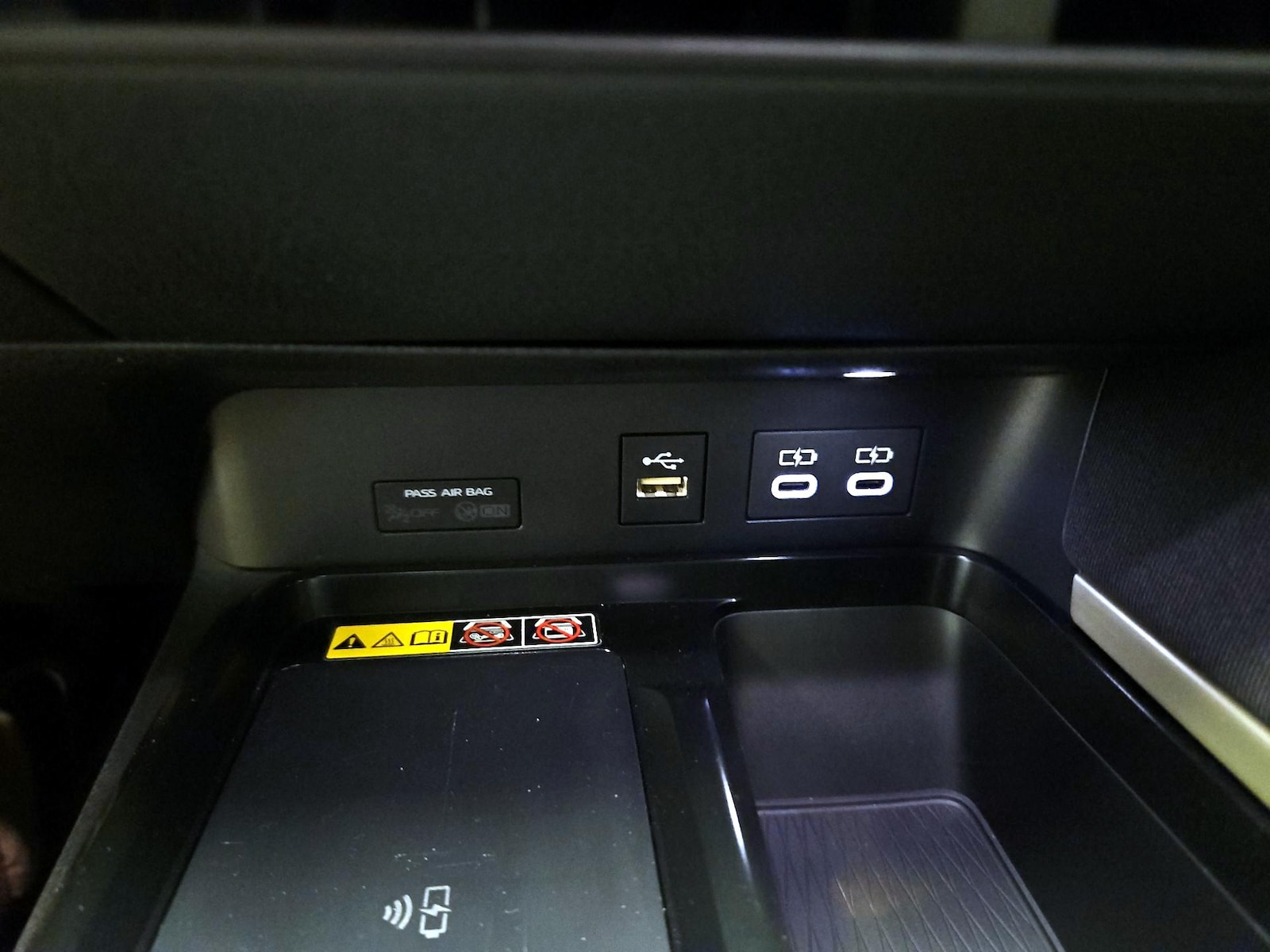 2026 Toyota Camry LE - Photo 19