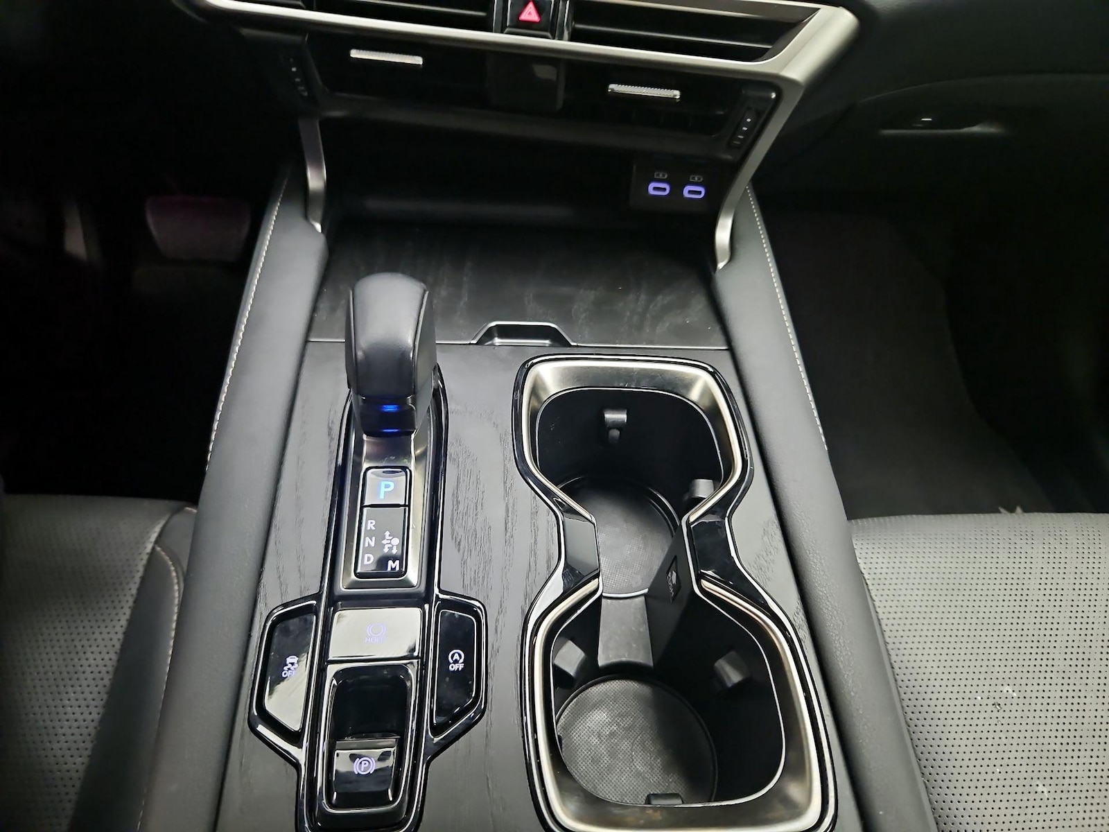 2023 Lexus RX 350 - Photo 17