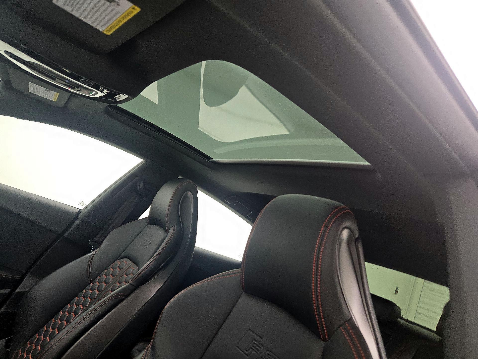 Thumbnail: 2022 Audi RS 5 - 20