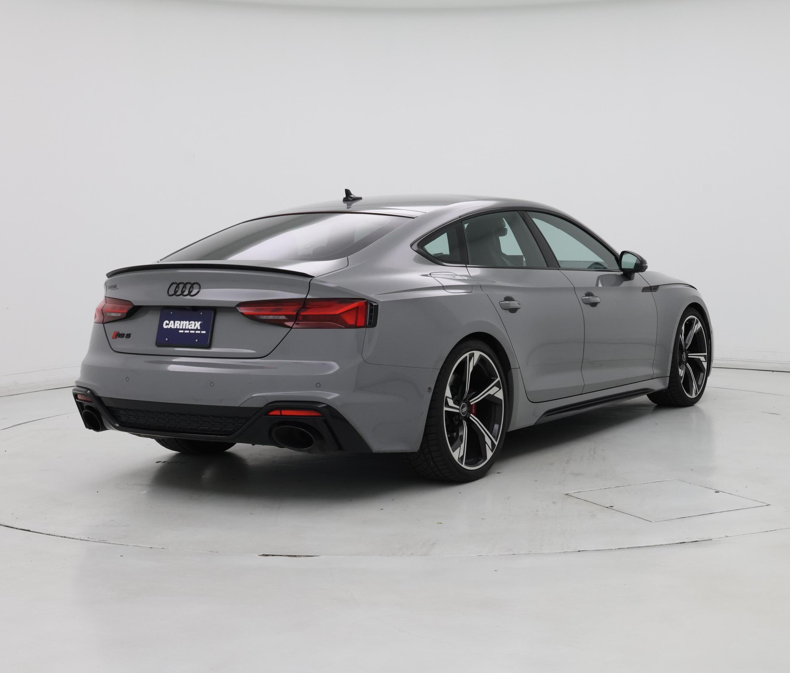 Thumbnail: 2022 Audi RS 5 - 8
