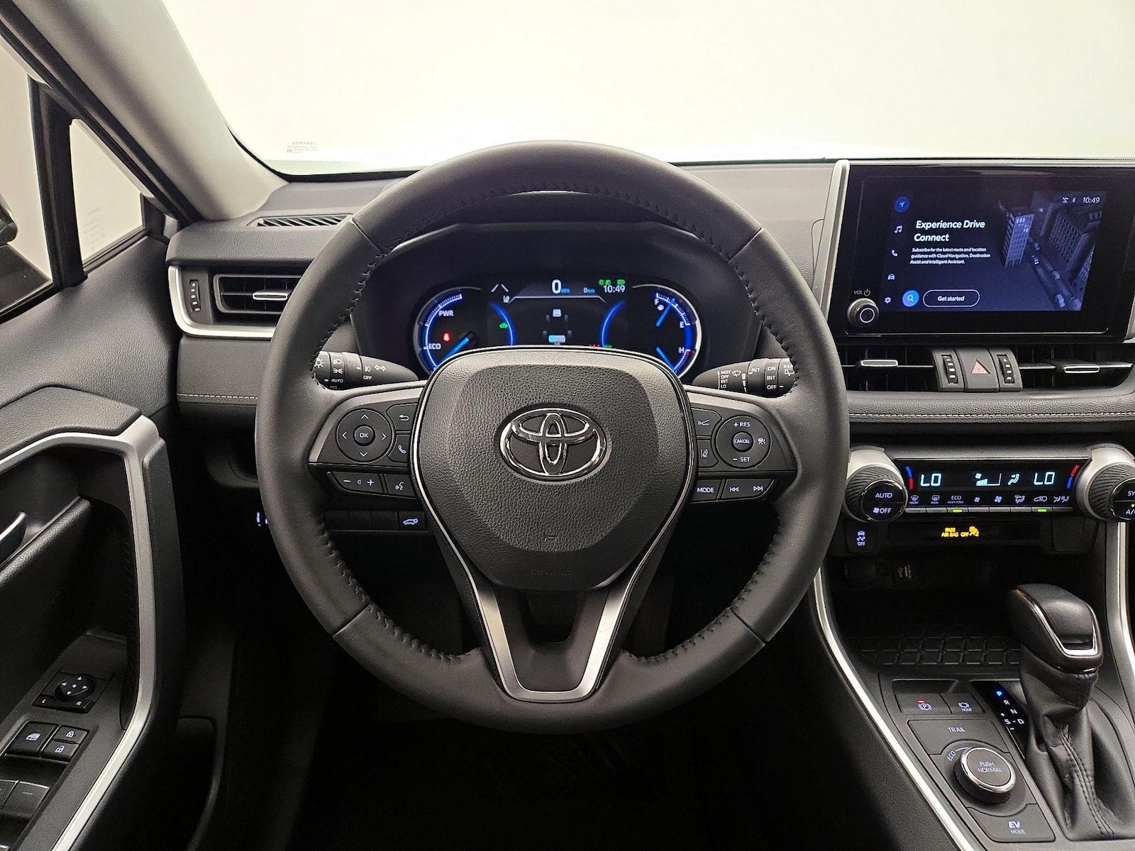 2025 Toyota RAV4 XLE Premium - Photo 11