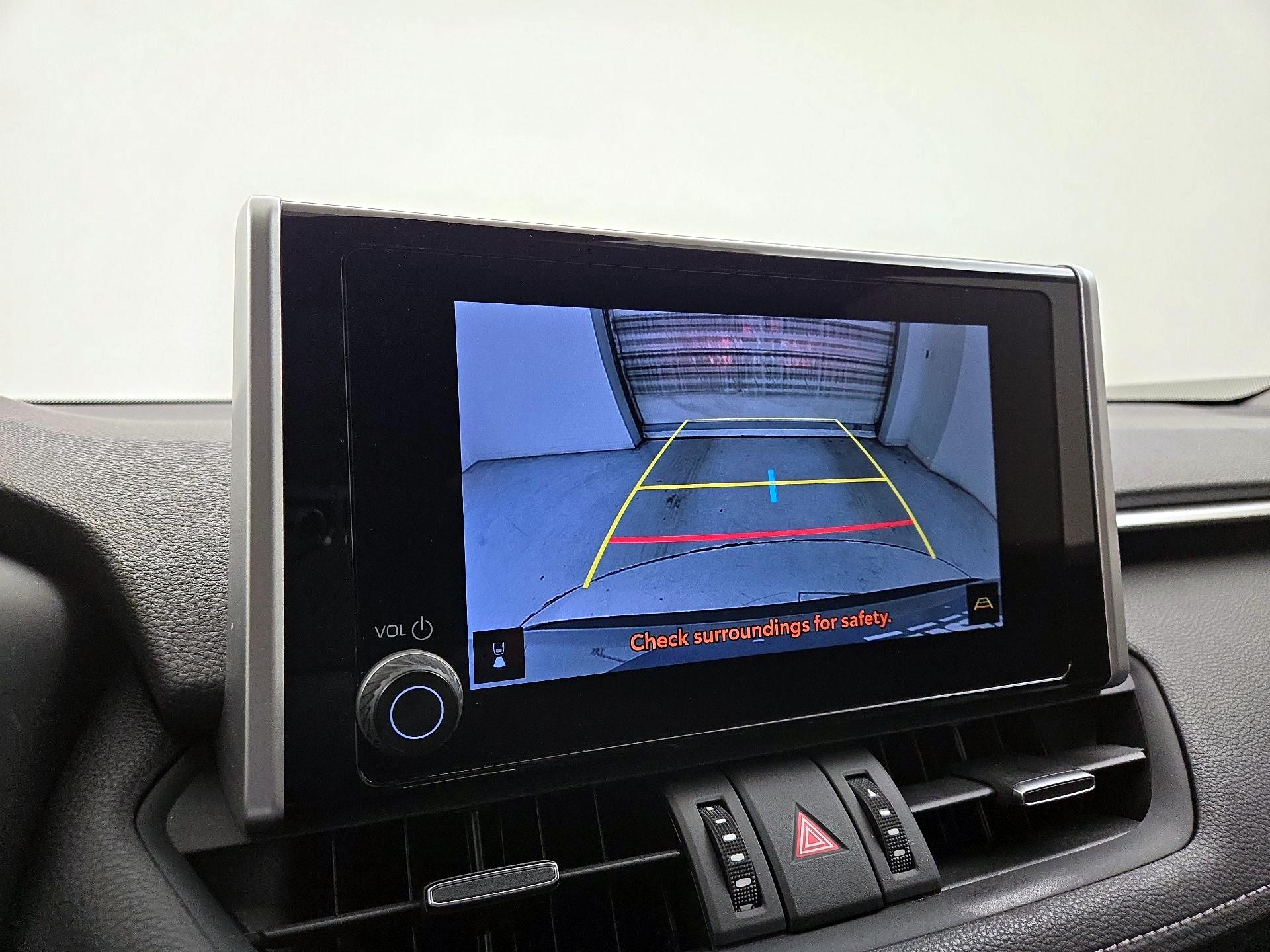 Thumbnail: 2025 Toyota RAV4 - 15