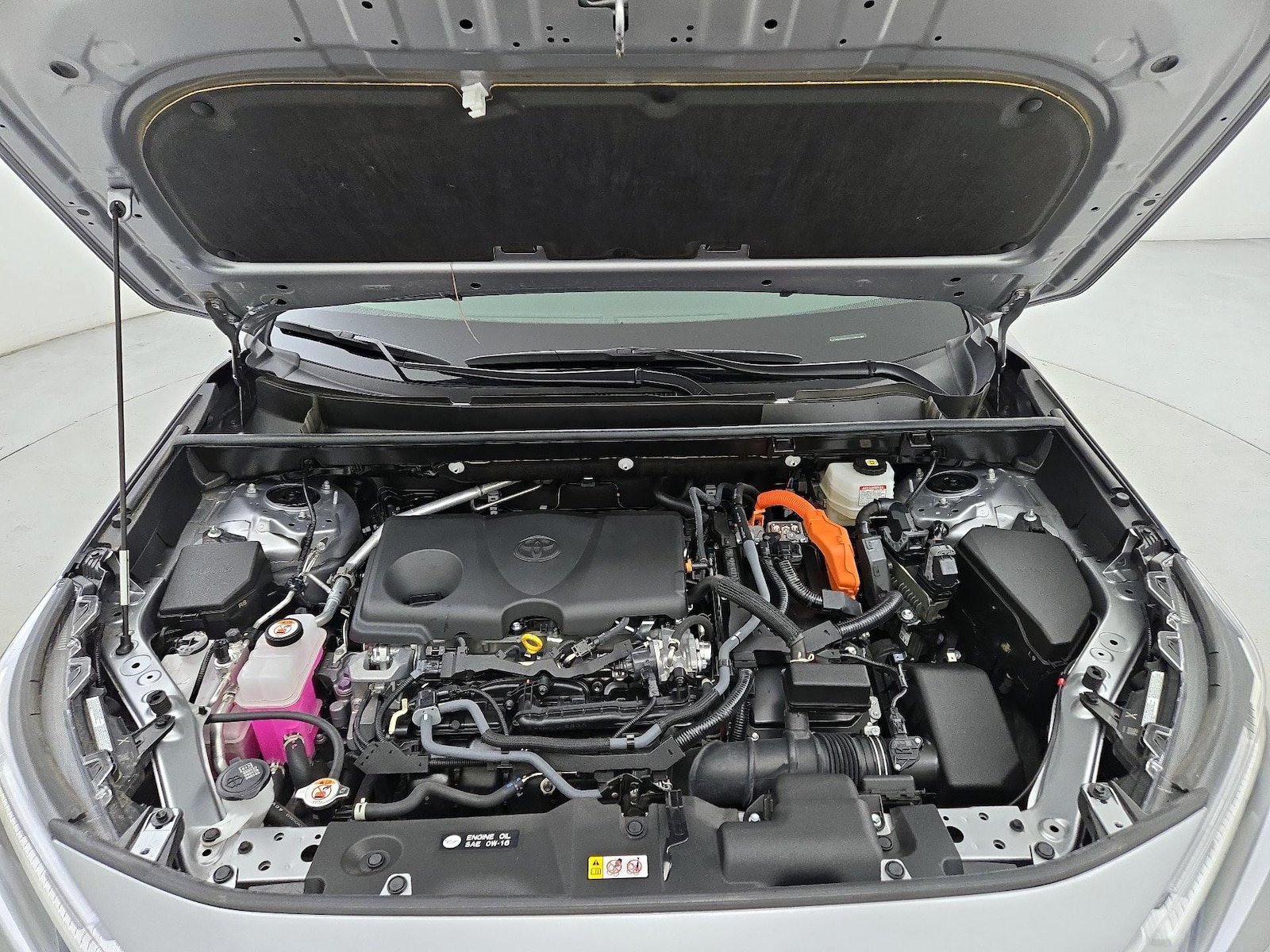 2025 Toyota RAV4 XLE Premium - Photo 25