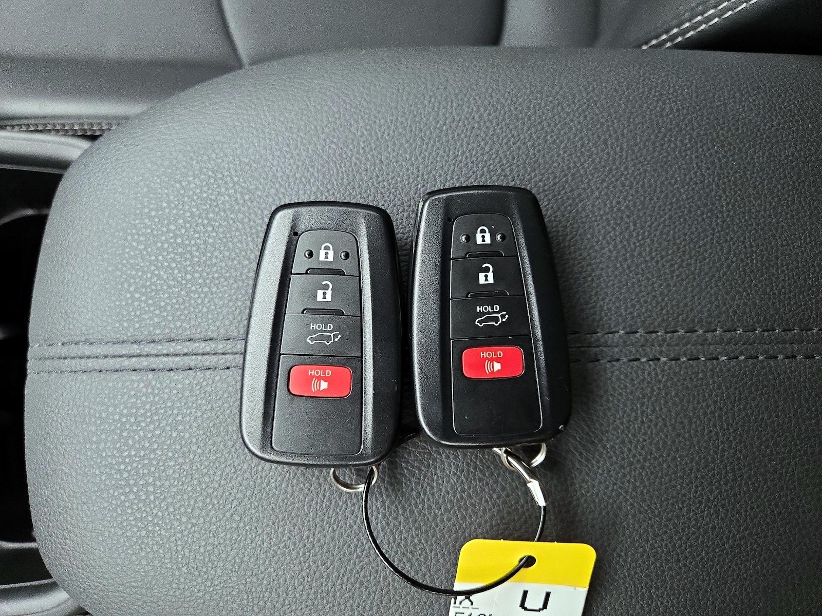 2025 Toyota RAV4 XLE Premium - Photo 26