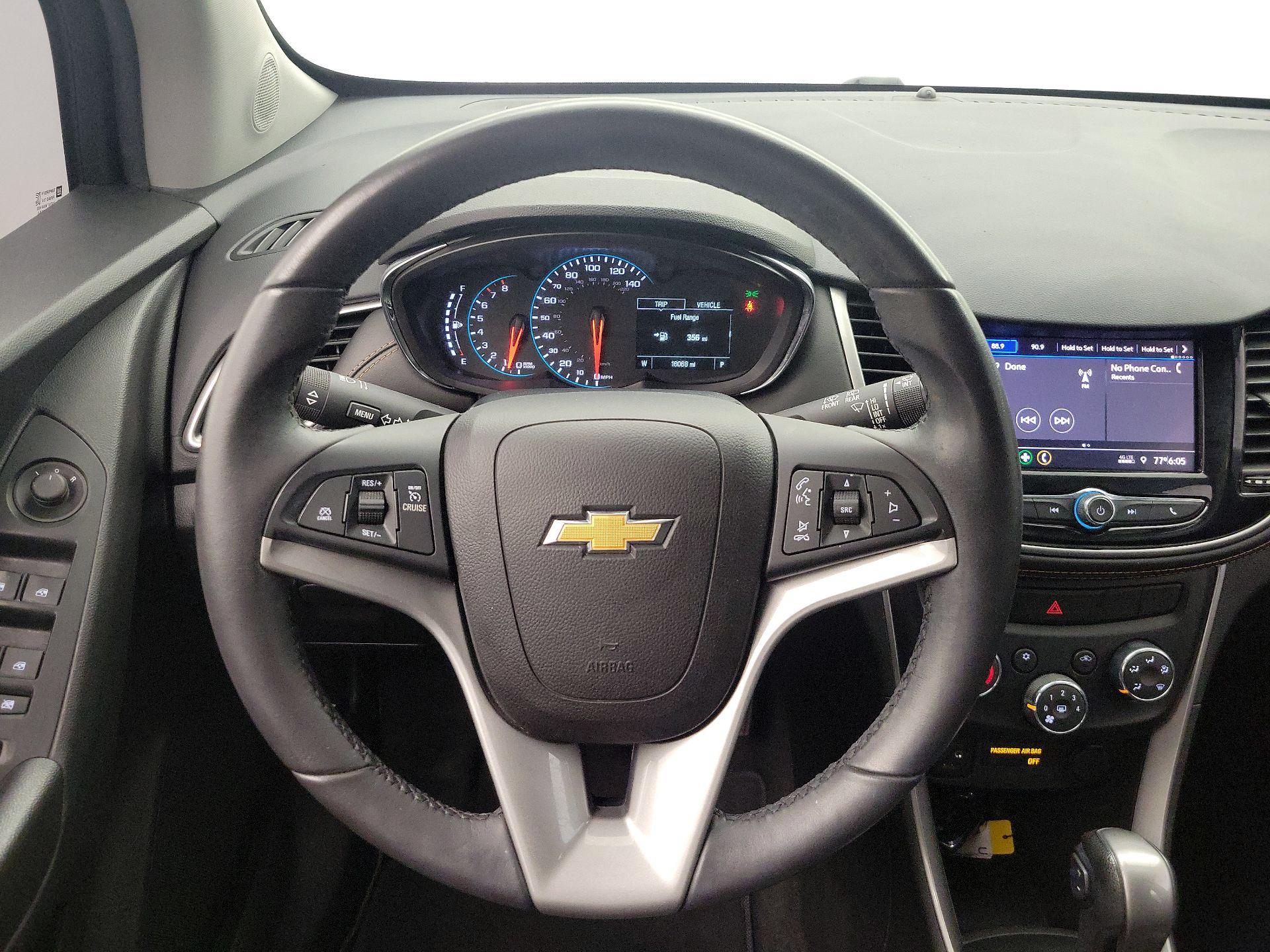 Thumbnail: 2021 Chevrolet Trax - 10