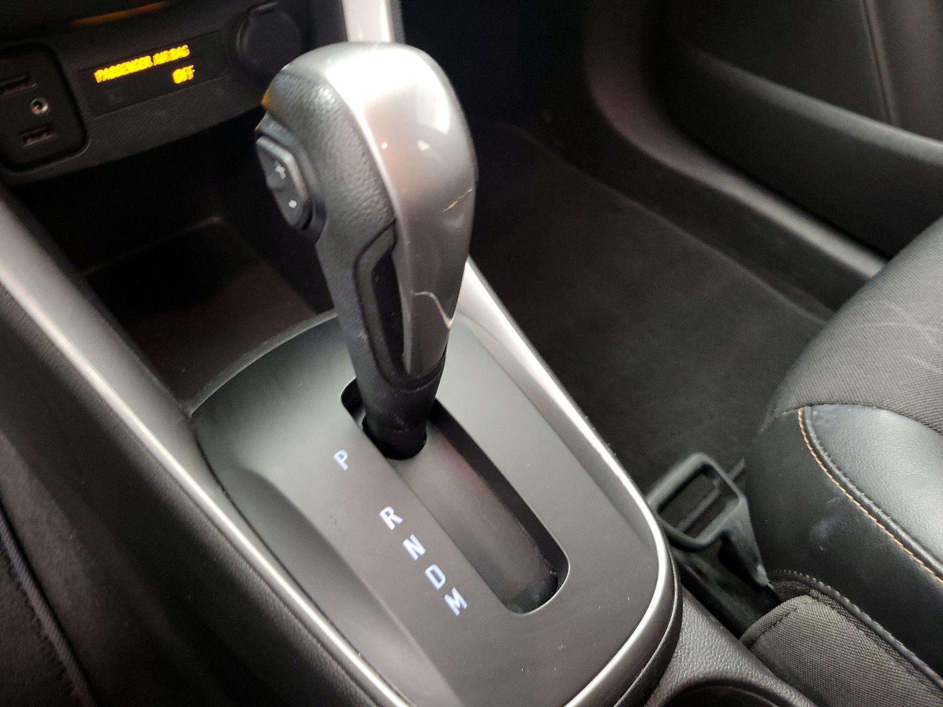 Thumbnail: 2021 Chevrolet Trax - 17