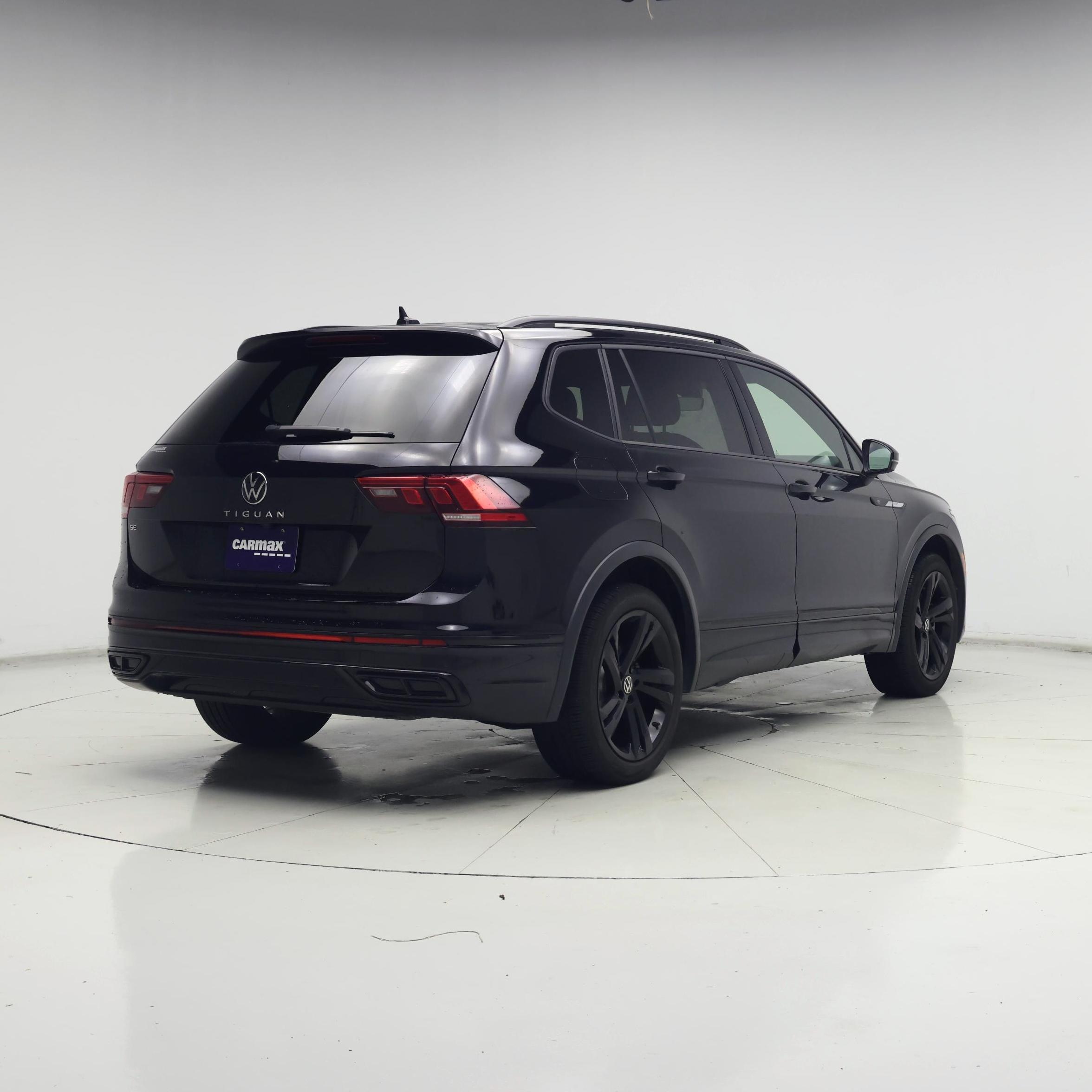 Thumbnail: 2024 Volkswagen Tiguan - 8