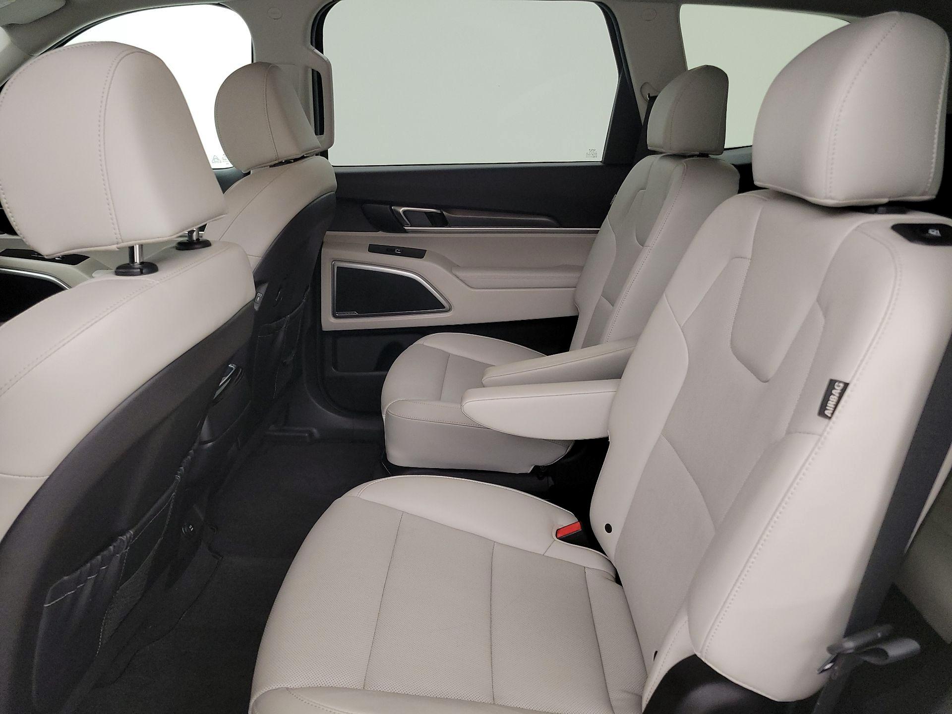 Thumbnail: 2023 Kia Telluride - 20