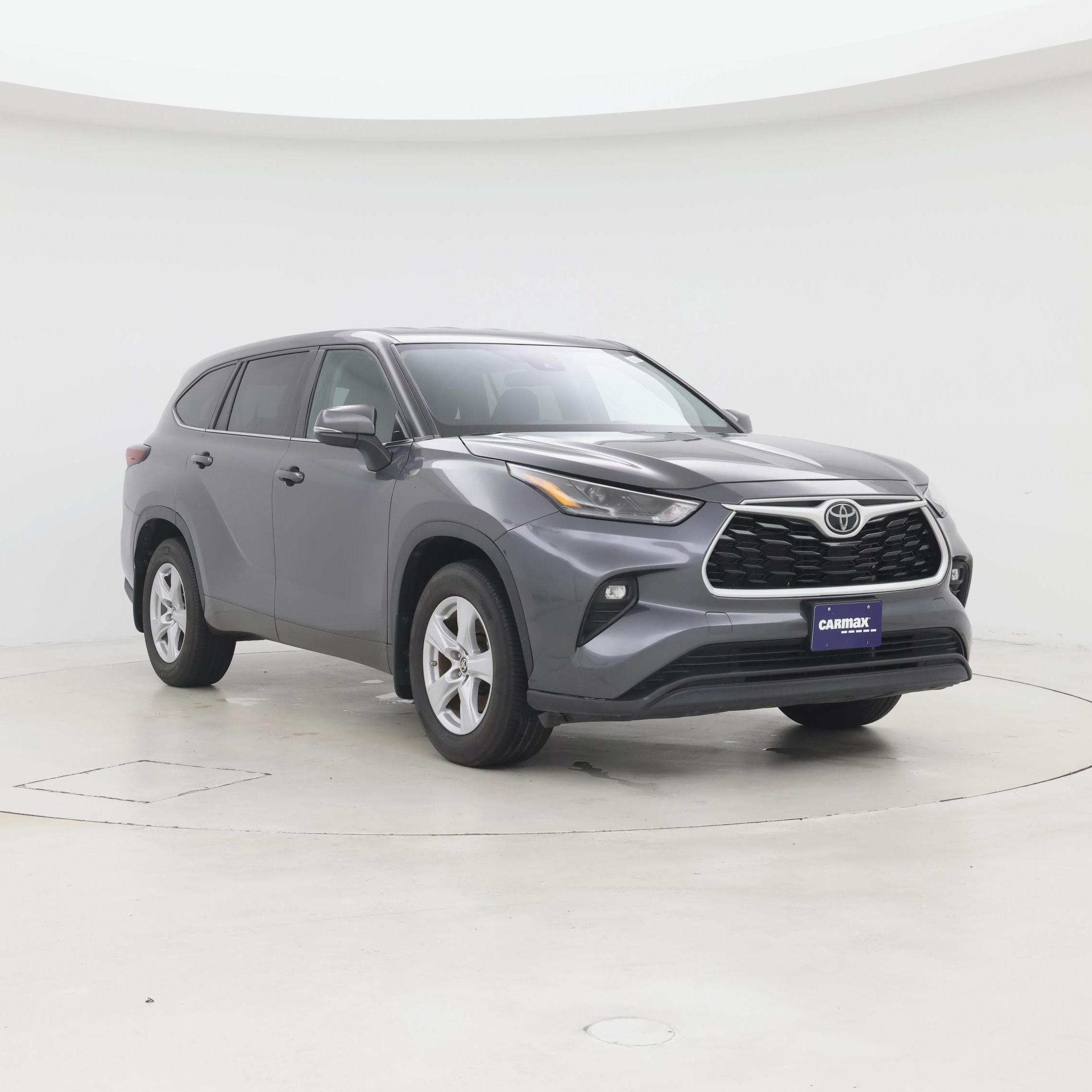 Gray 2024 Toyota Highlander SUV / Crossover All-Wheel Drive Automatic