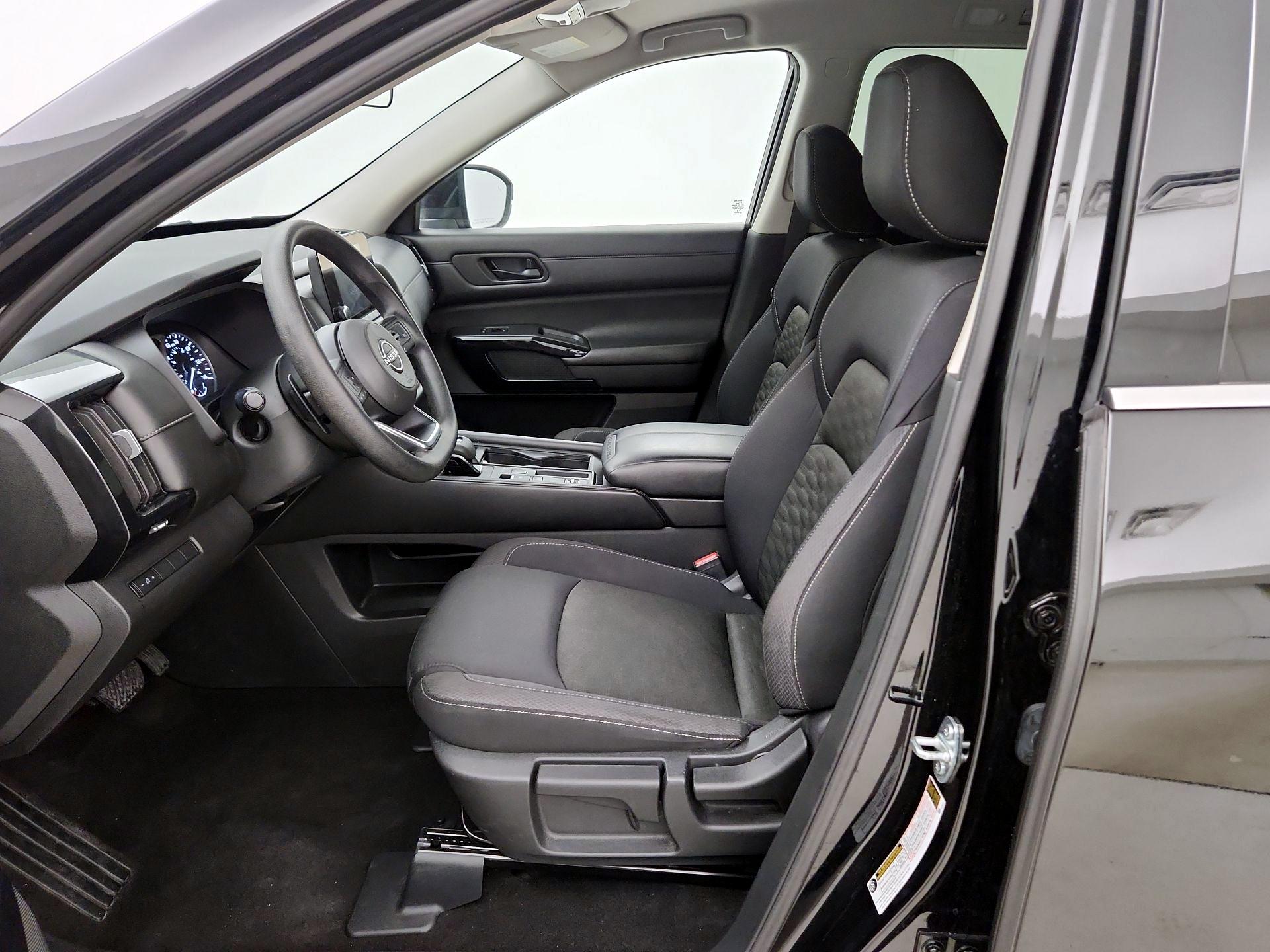 Thumbnail: 2024 Nissan Pathfinder - 11