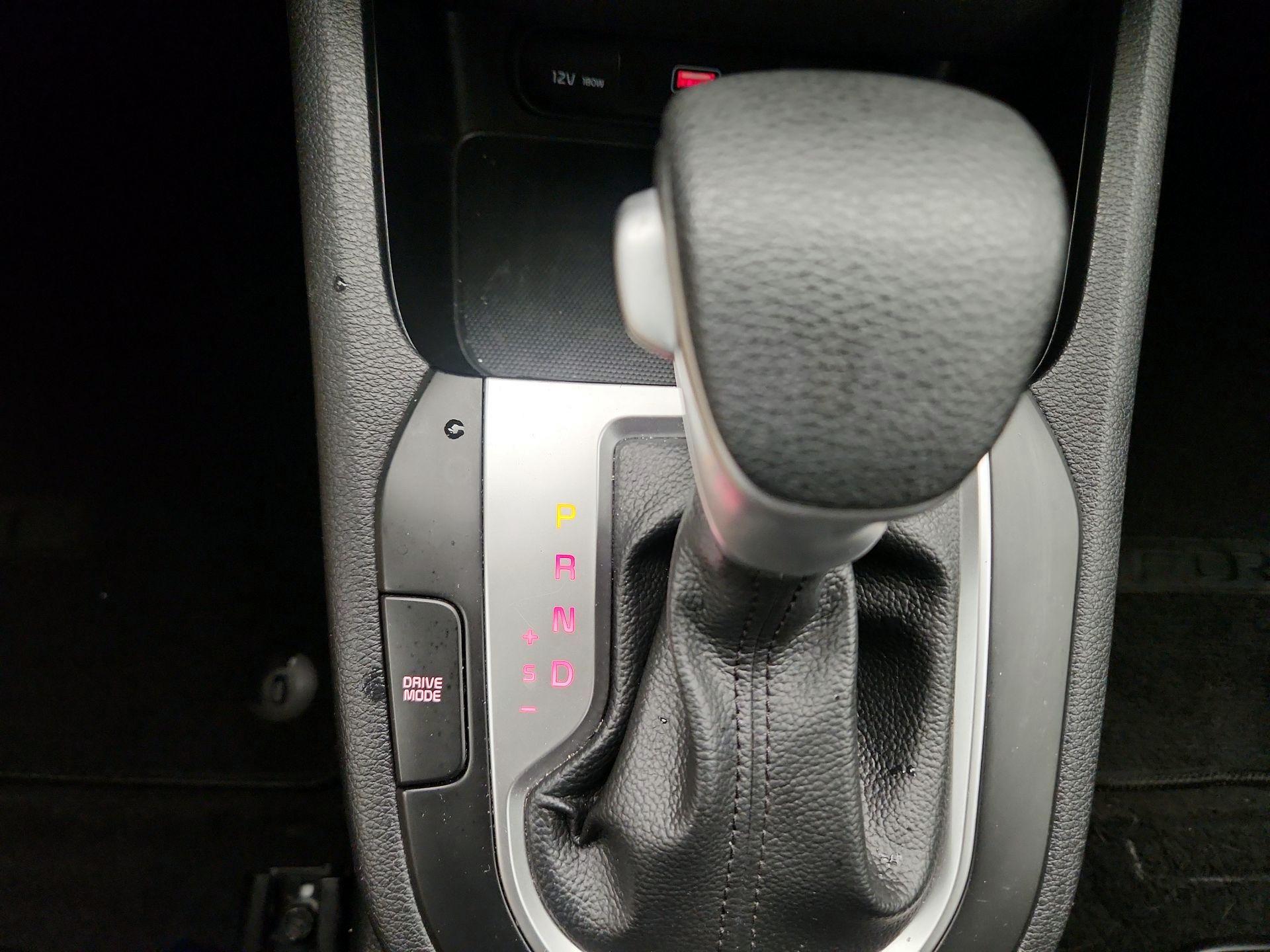 Thumbnail: 2024 Kia Forte - 17