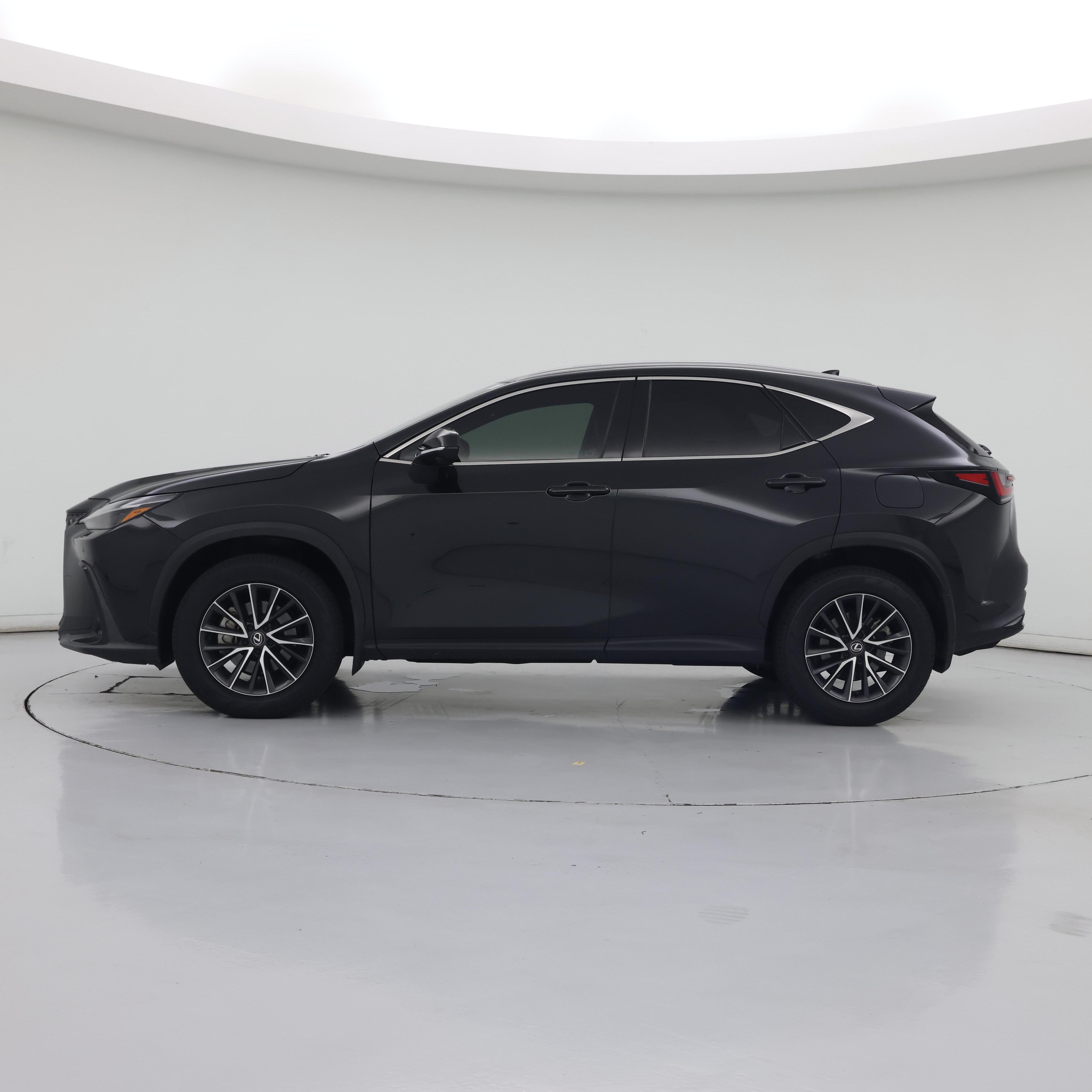 Thumbnail: 2024 Lexus NX - 3