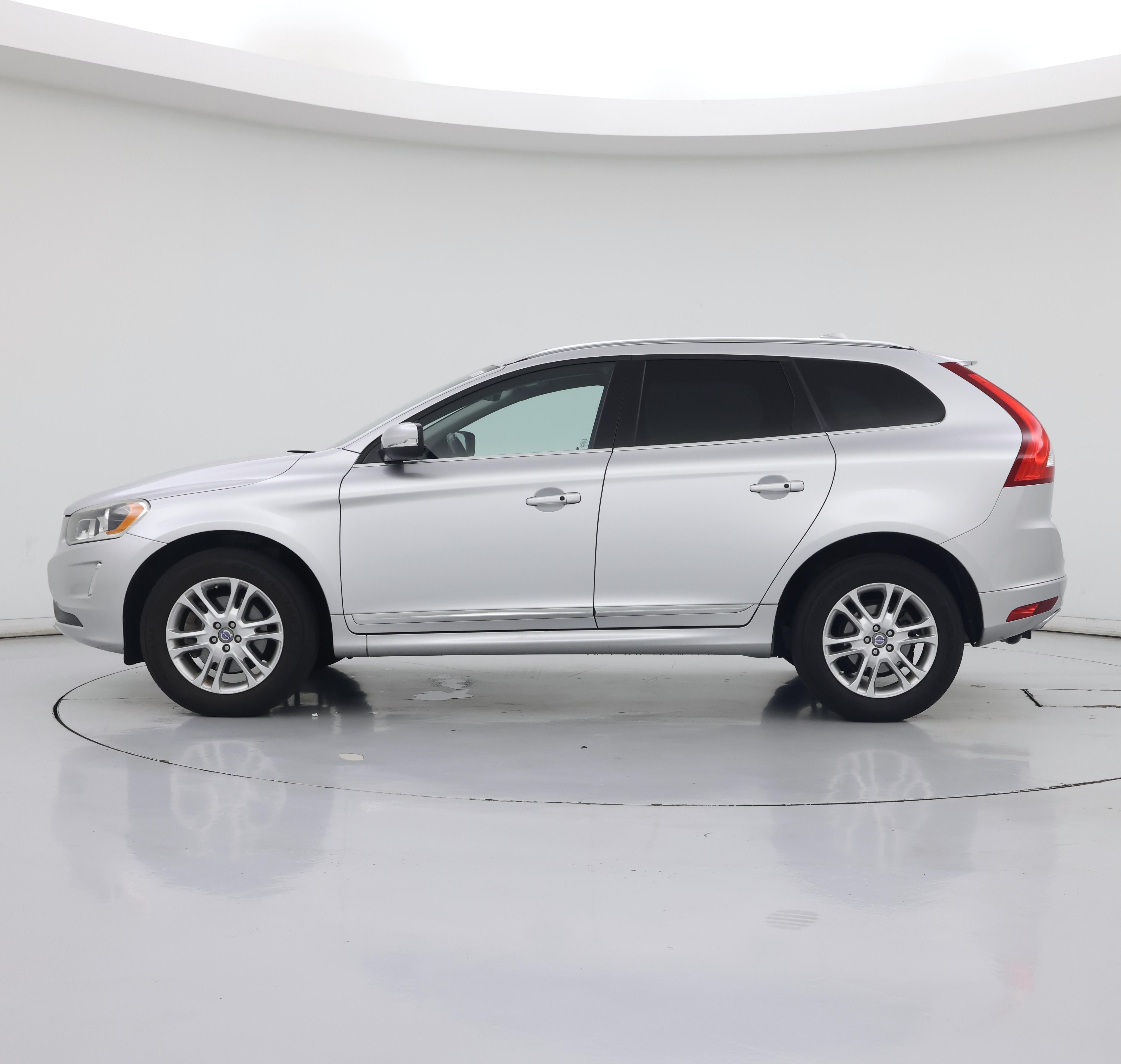 Thumbnail: 2015 Volvo XC60 - 3