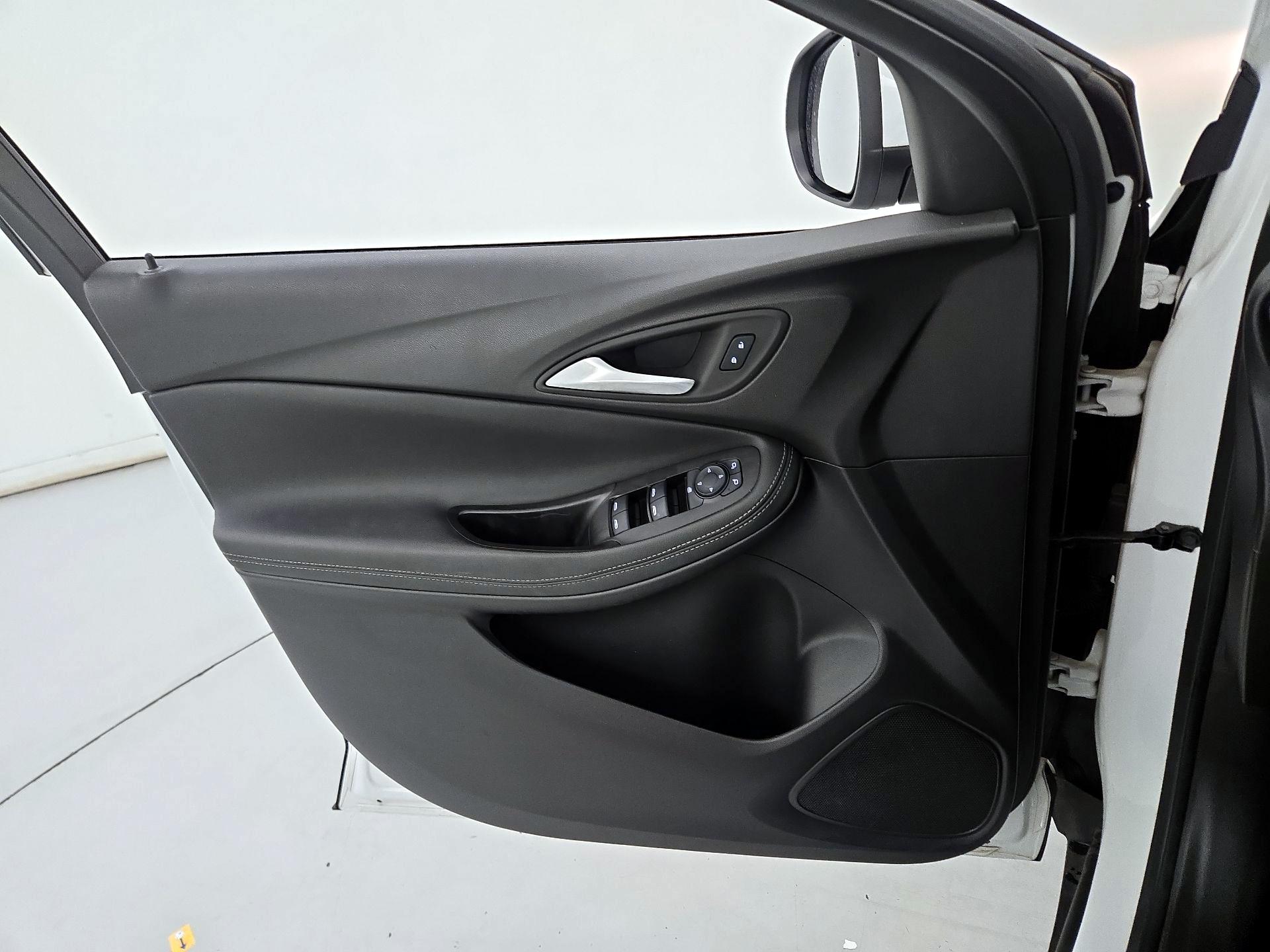 Thumbnail: 2023 Buick Encore GX - 12