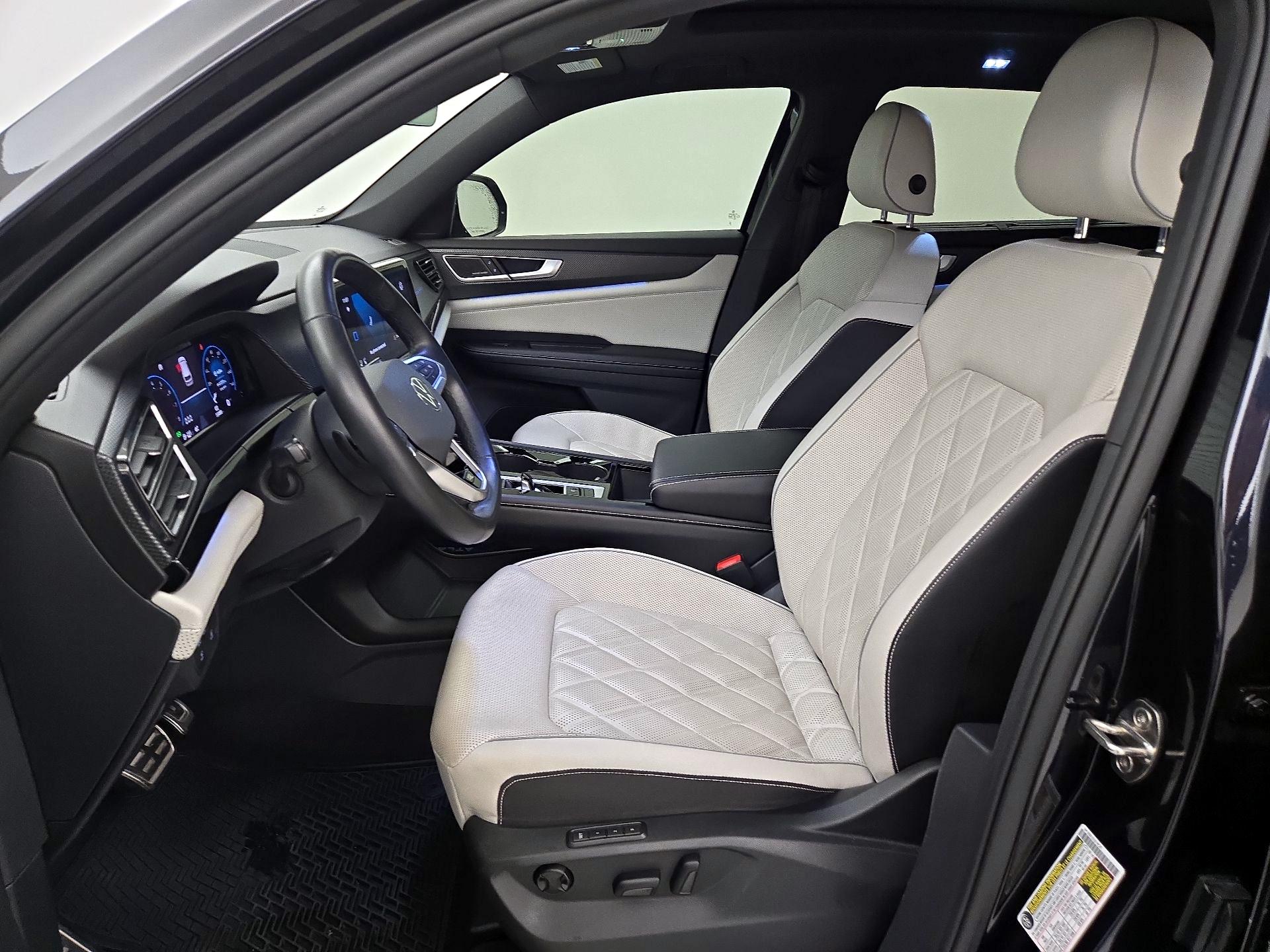 Thumbnail: 2024 Volkswagen Atlas - 11