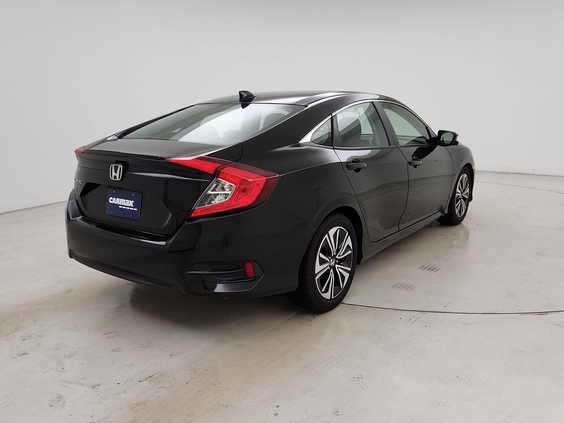 Thumbnail: 2018 Honda Civic - 5