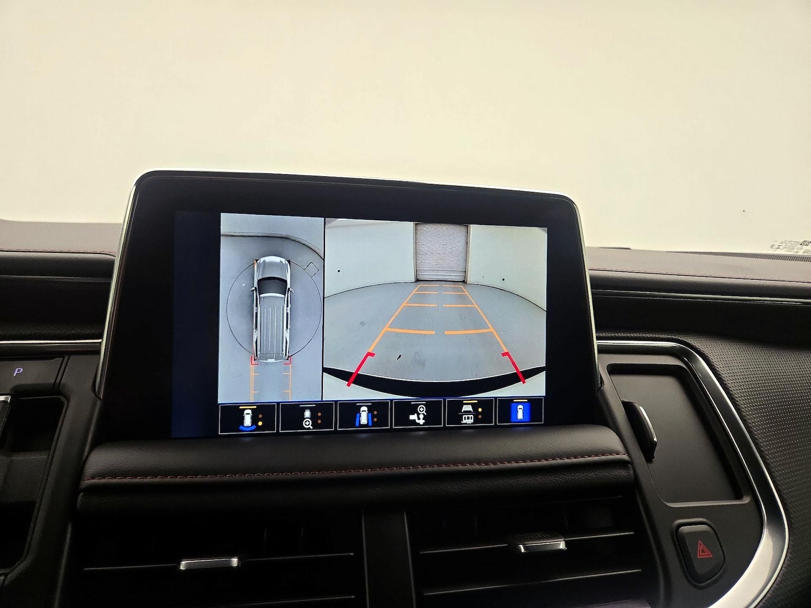 2023 Chevrolet Tahoe RST - Photo 16