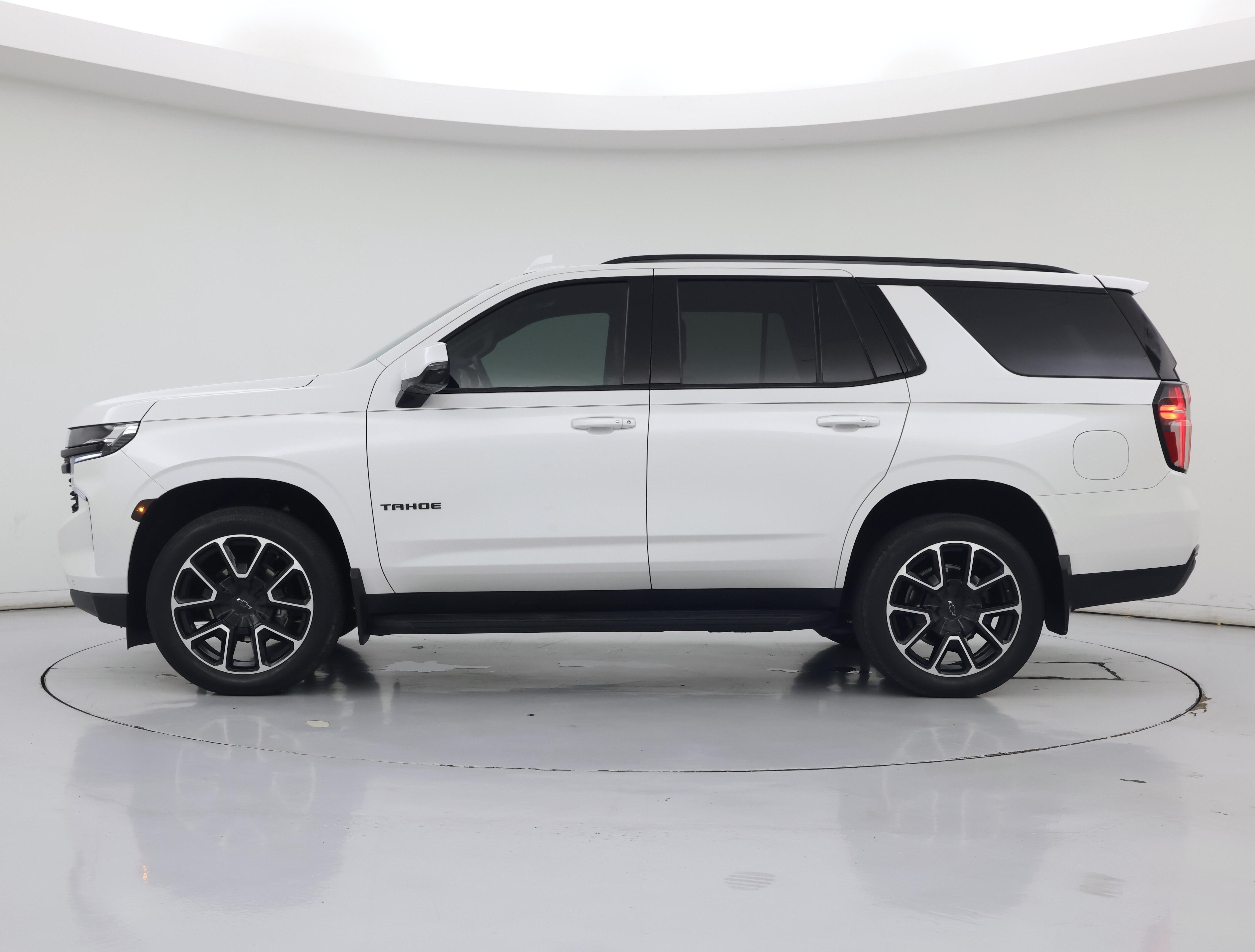 Thumbnail: 2023 Chevrolet Tahoe - 3