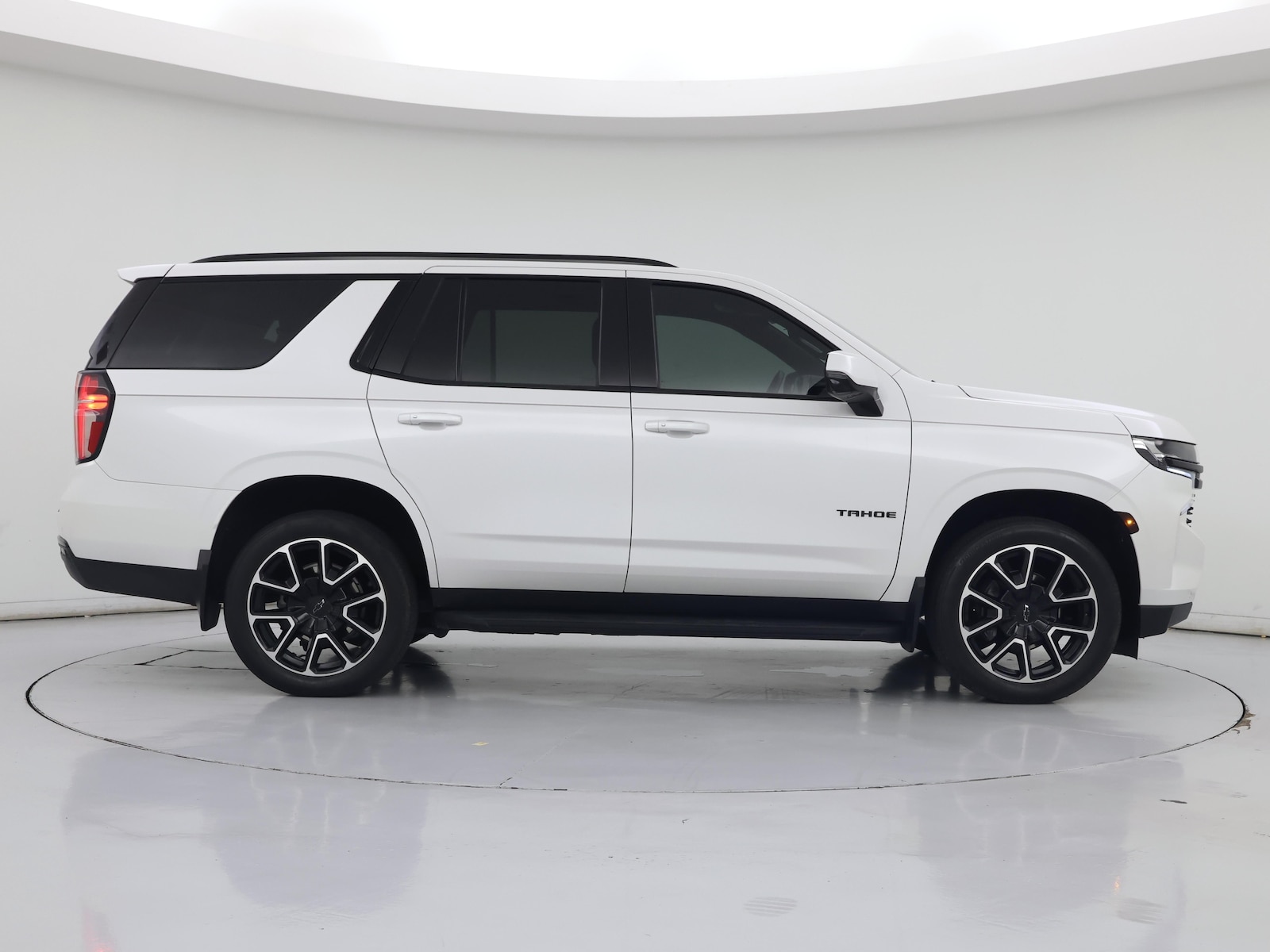 2023 Chevrolet Tahoe RST - Photo 8