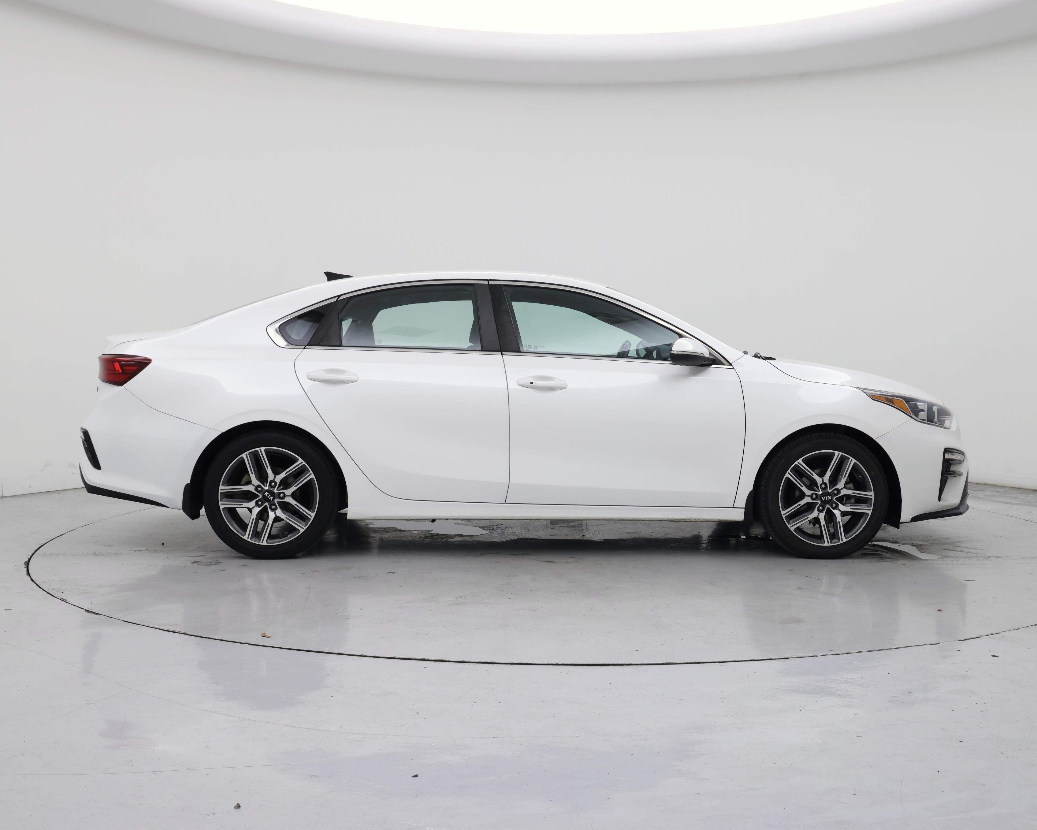 Thumbnail: 2019 Kia Forte - 7