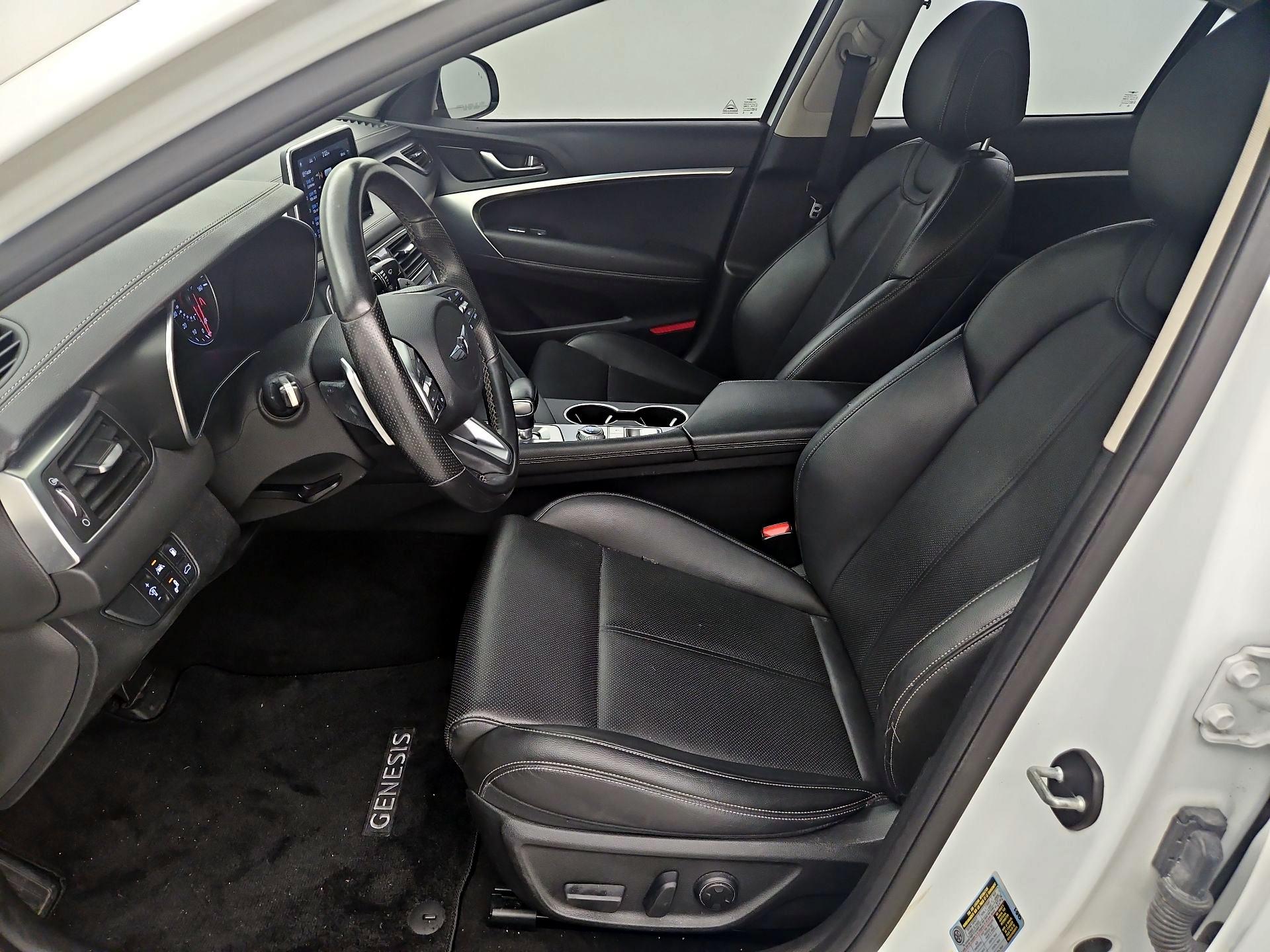 Thumbnail: 2020 Genesis G70 - 11