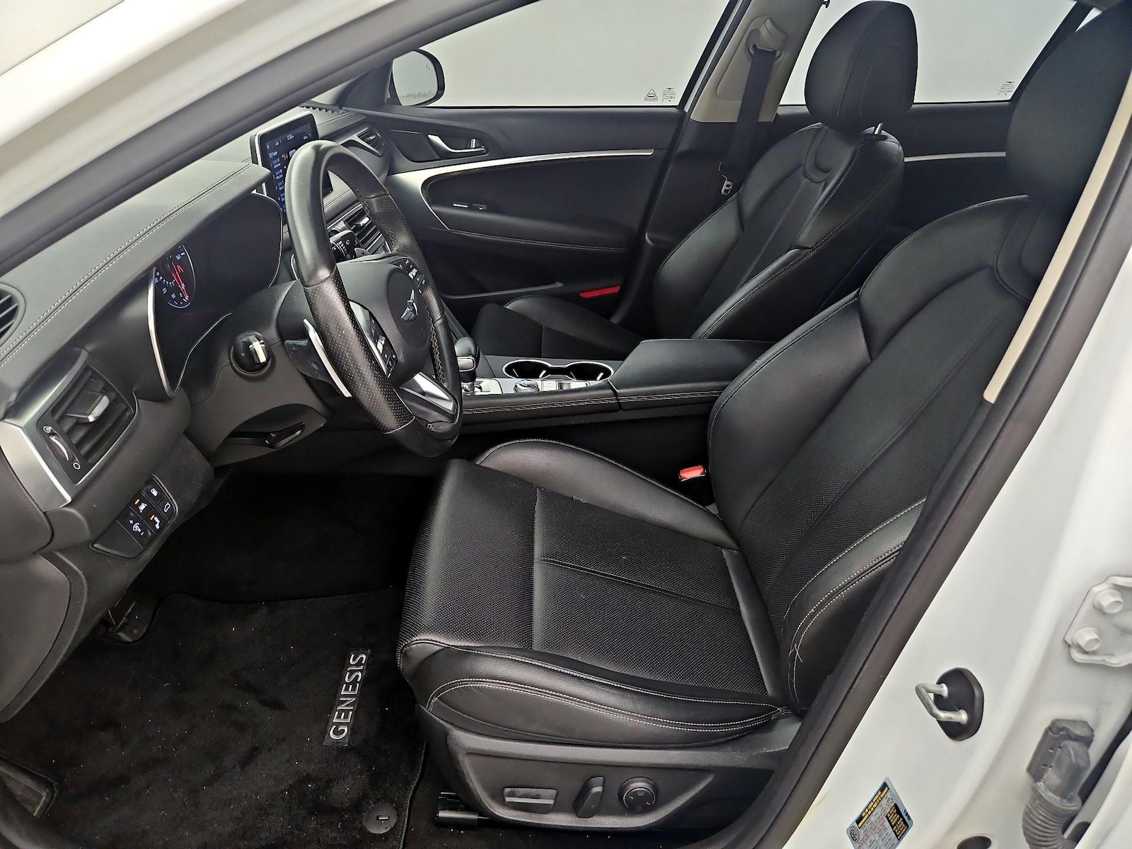 2020 GENESIS G70 Standard - Photo 12