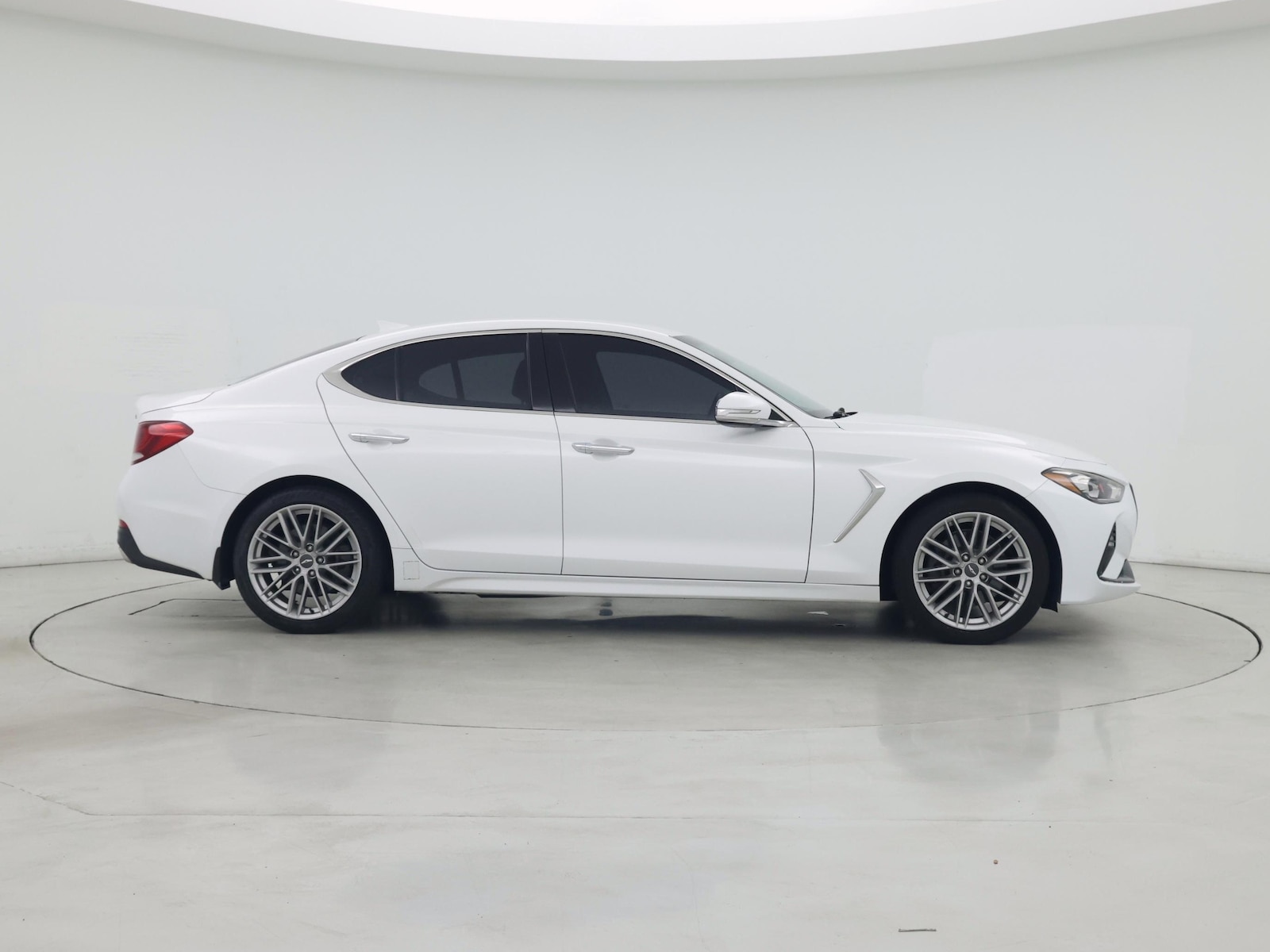 2020 GENESIS G70 Standard - Photo 8