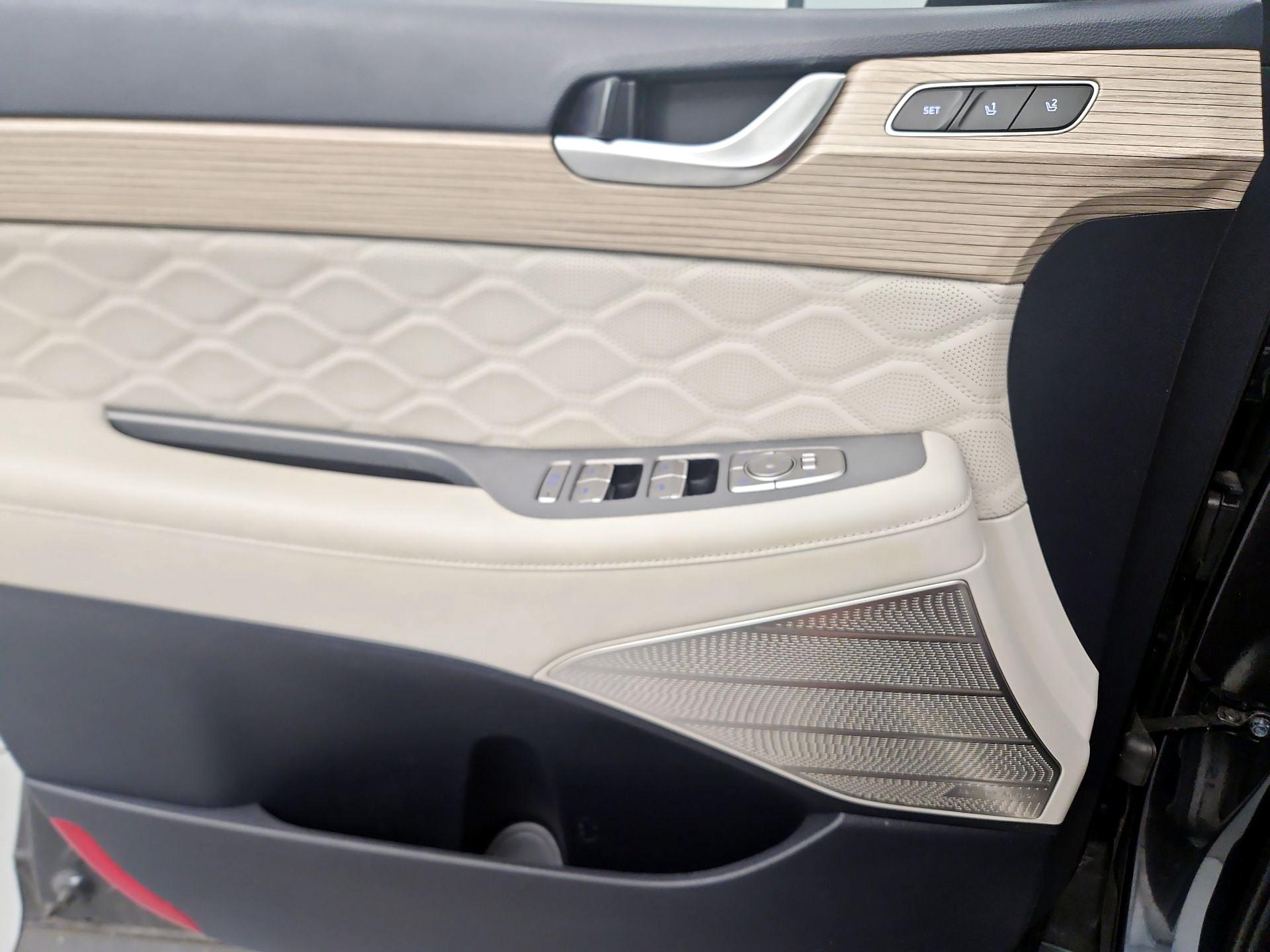 Thumbnail: 2021 Hyundai Palisade - 12