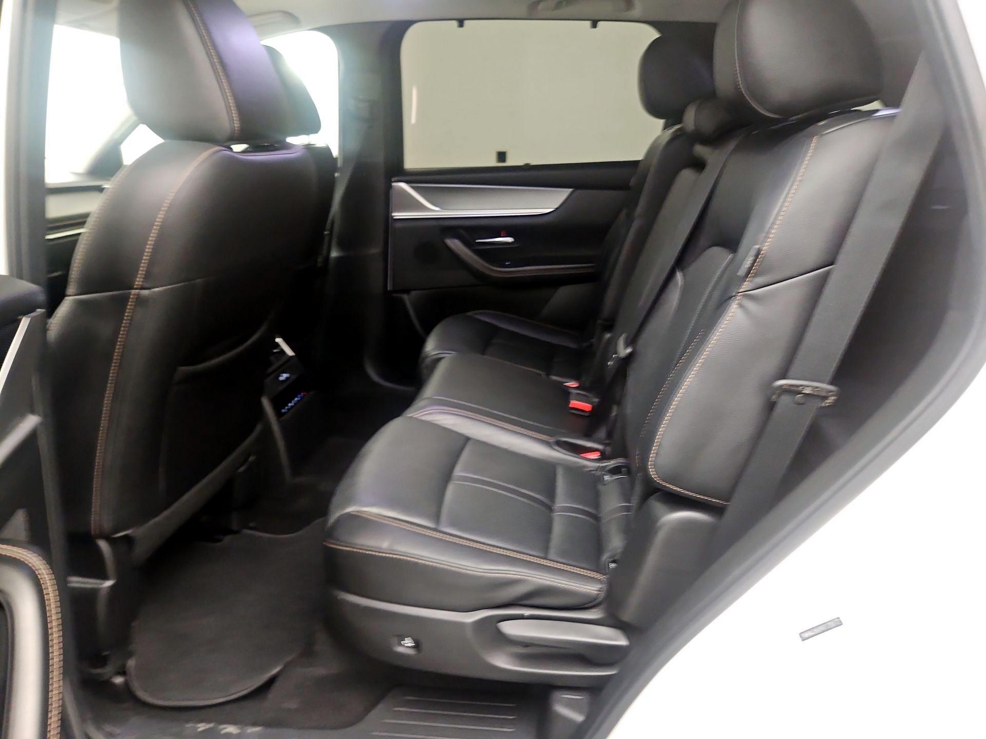 Thumbnail: 2024 Mazda CX-90 - 18