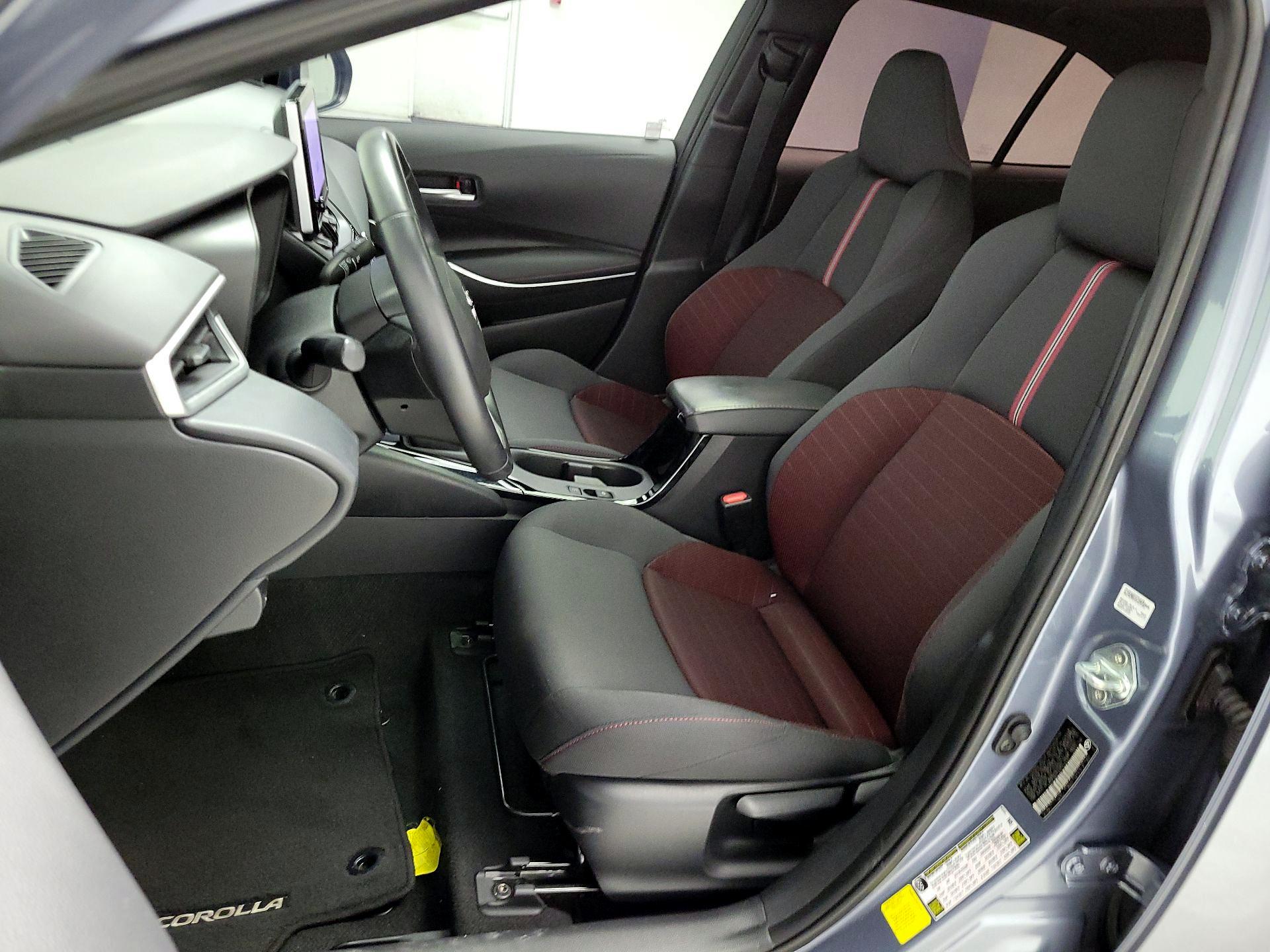 Thumbnail: 2023 Toyota Corolla - 11