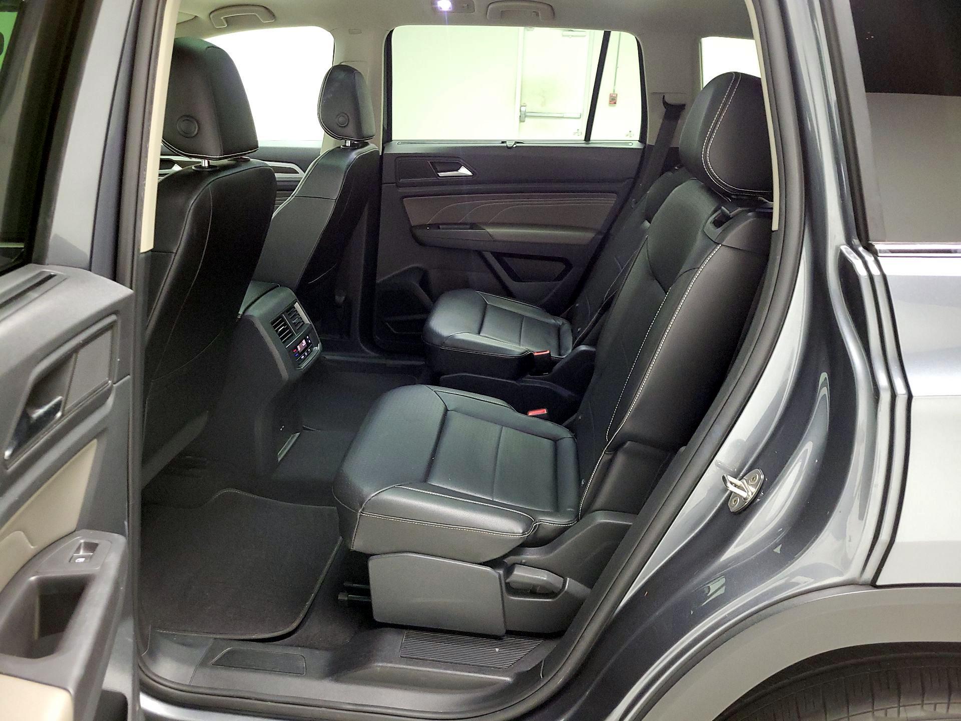 Thumbnail: 2022 Volkswagen Atlas - 20