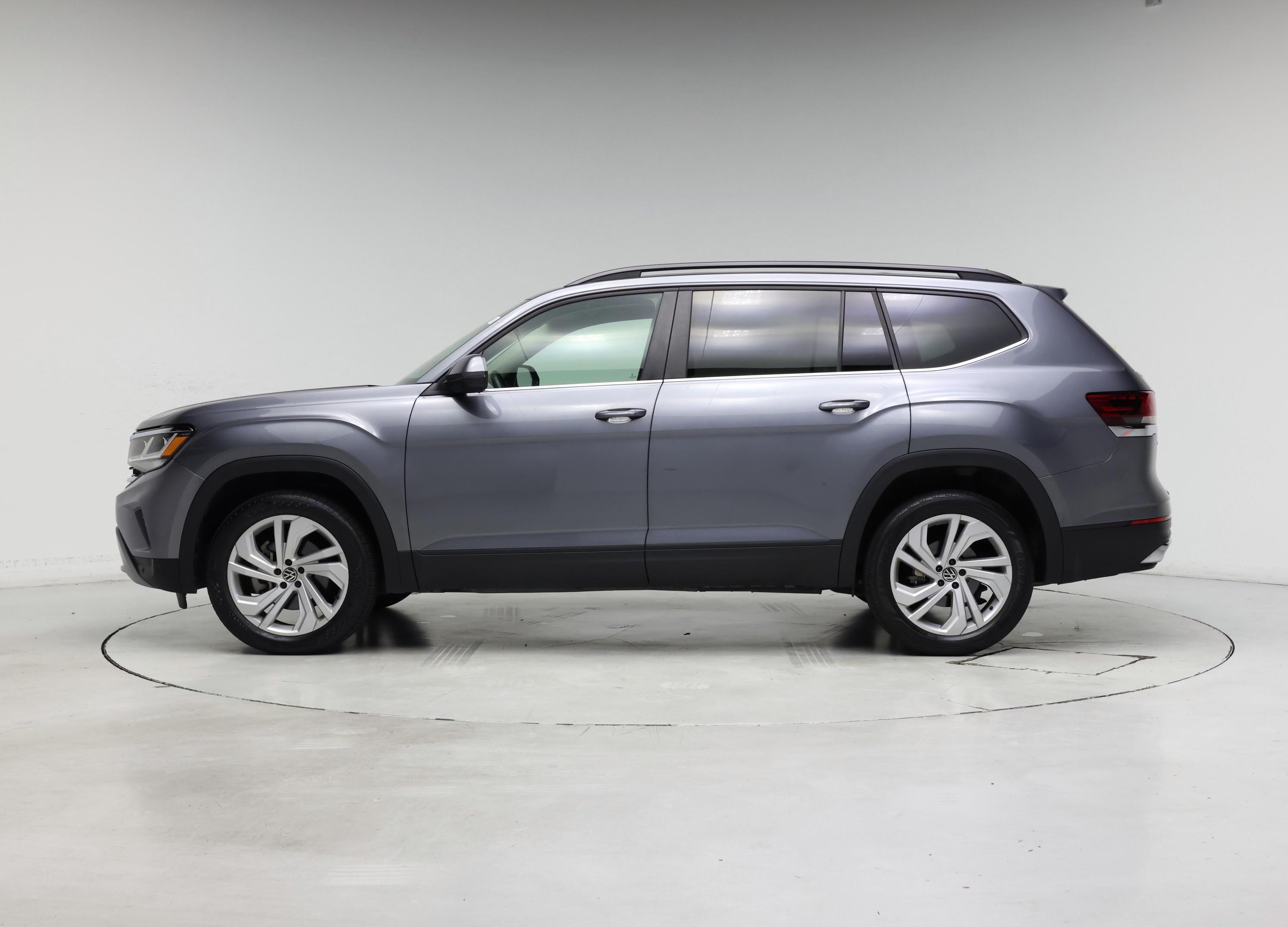 Thumbnail: 2022 Volkswagen Atlas - 3