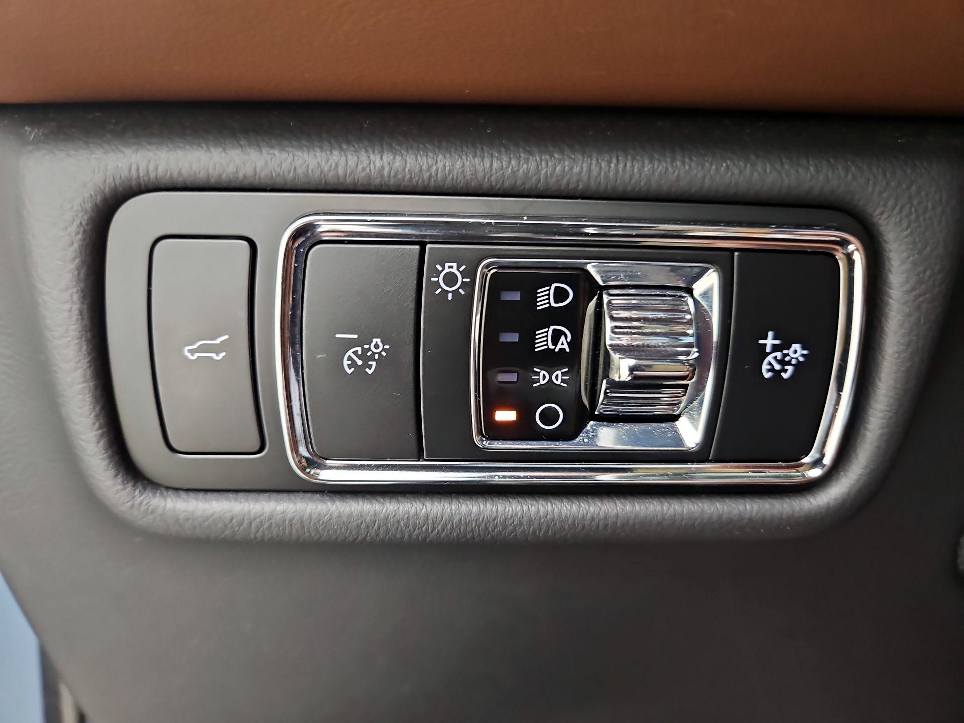 Thumbnail: 2025 Lincoln Aviator - 11