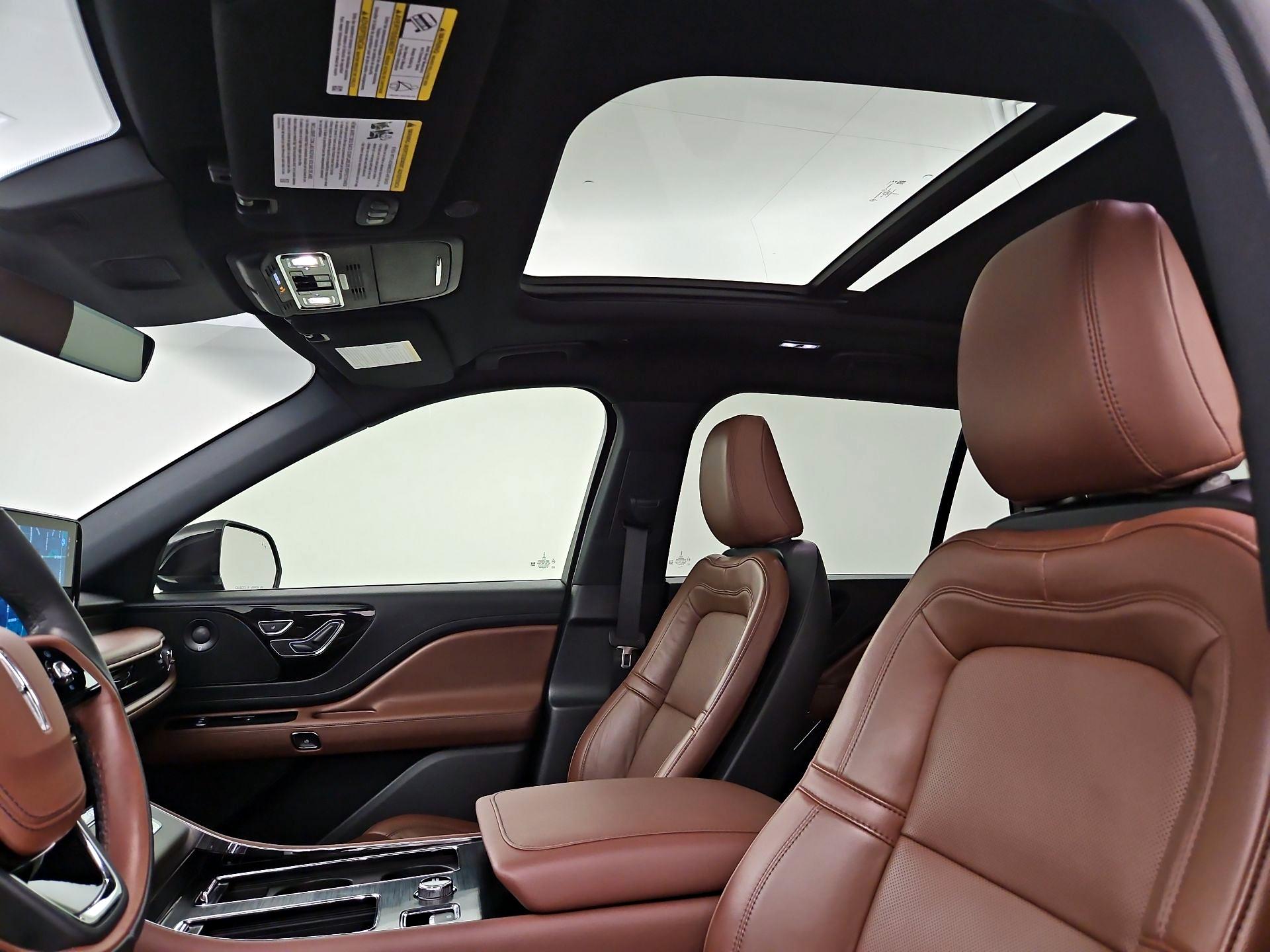 Thumbnail: 2025 Lincoln Aviator - 18