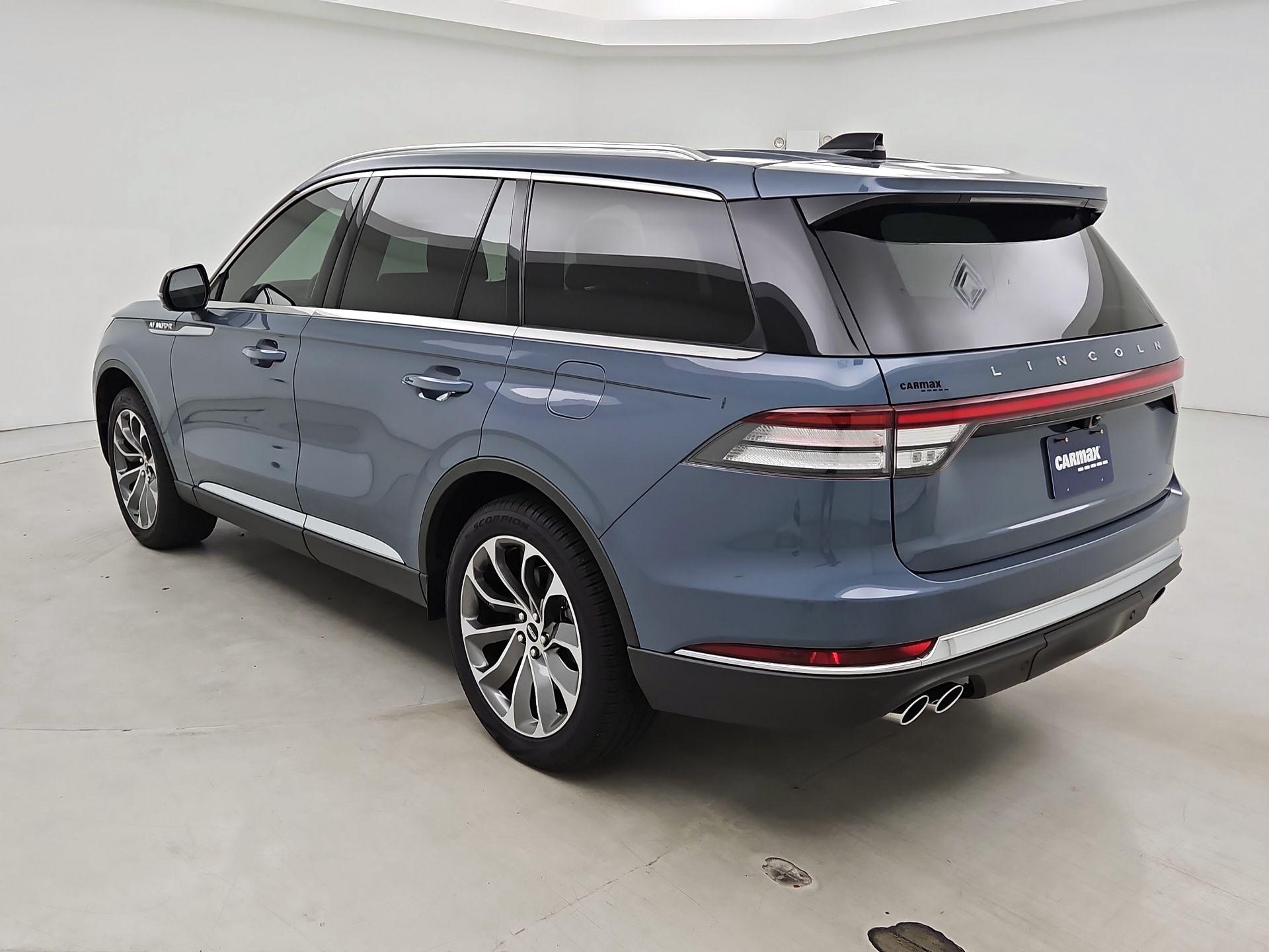 Thumbnail: 2025 Lincoln Aviator - 7