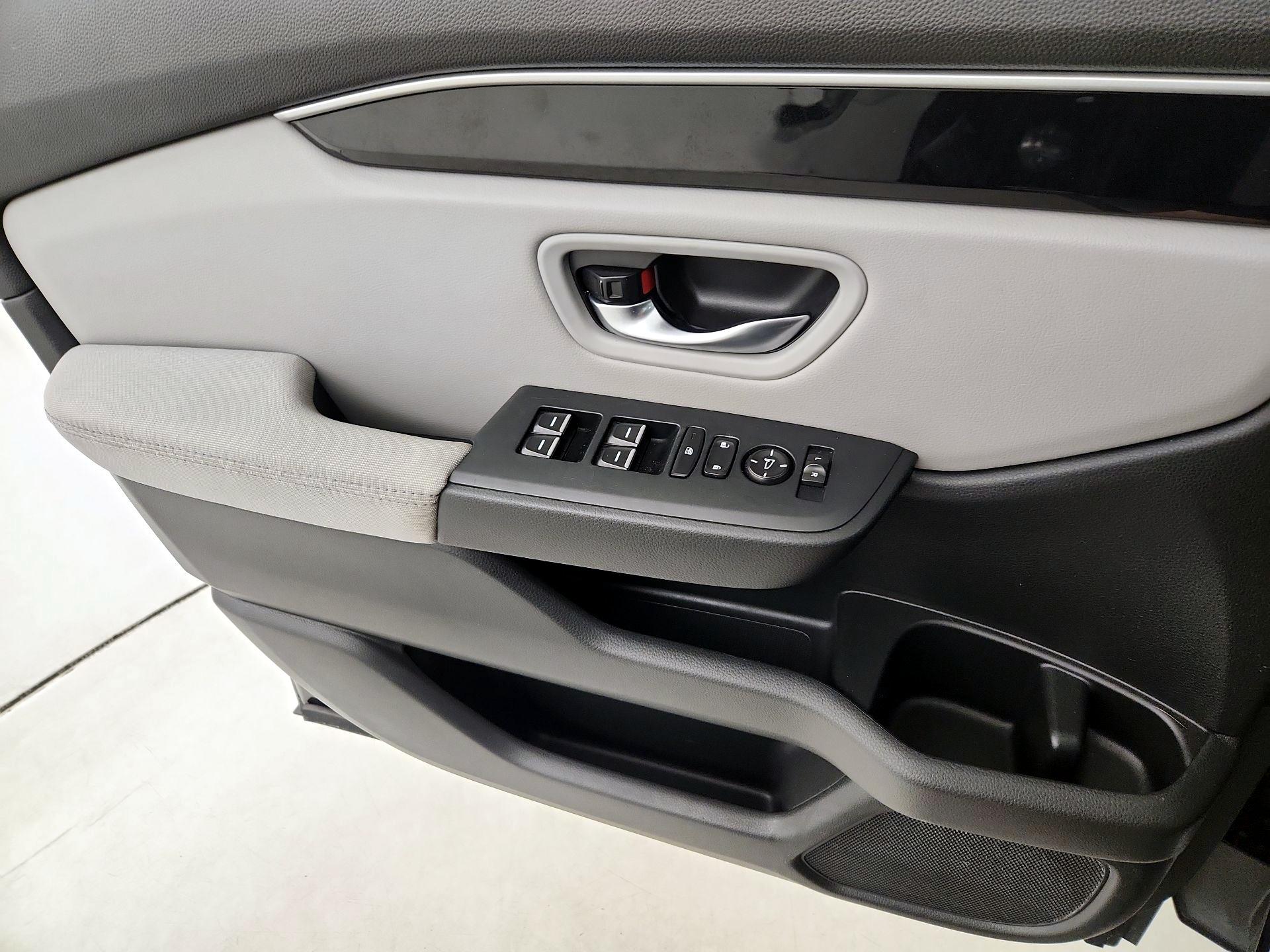 Thumbnail: 2023 Honda Pilot - 12