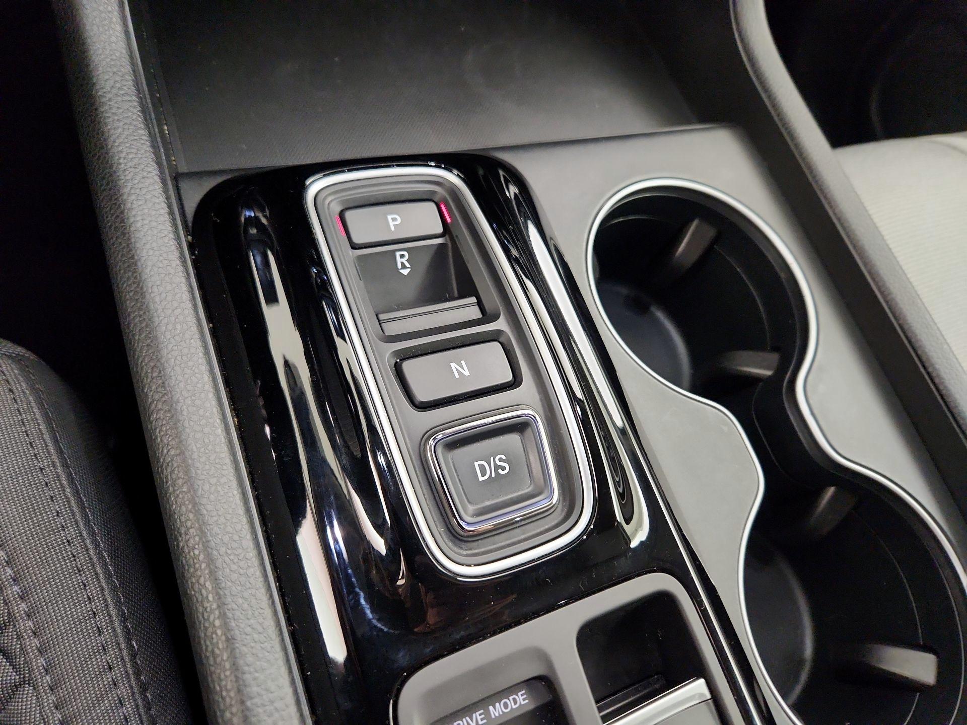 Thumbnail: 2023 Honda Pilot - 17