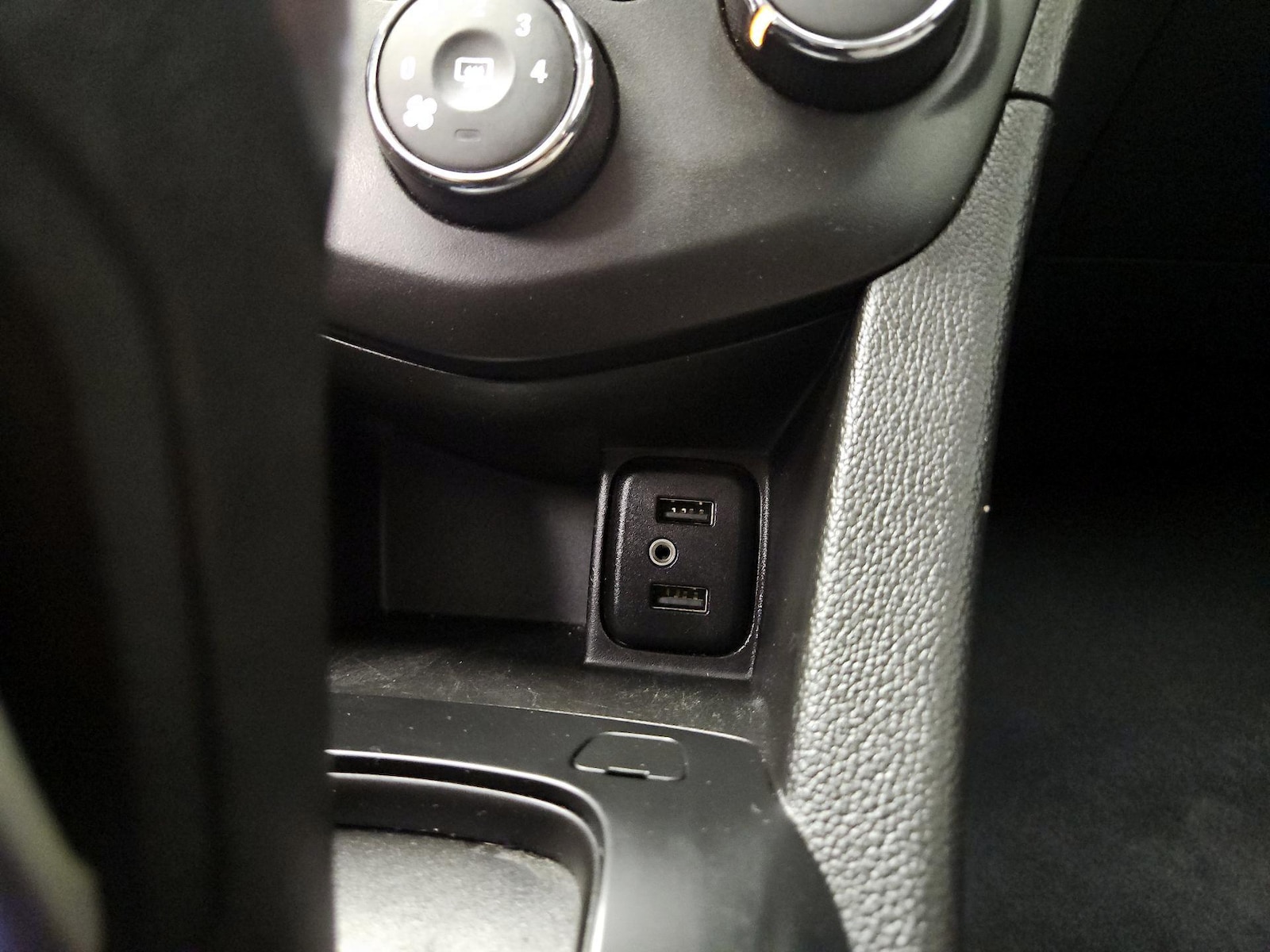 2020 Chevrolet Sonic LT, photo 19
