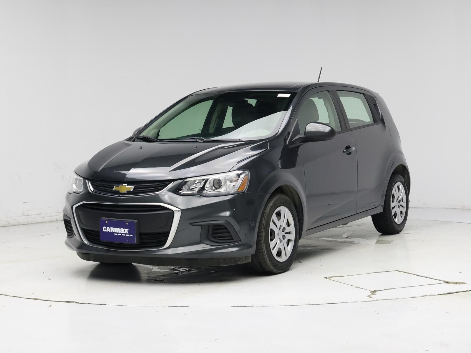2020 Chevrolet Sonic LT, photo 5